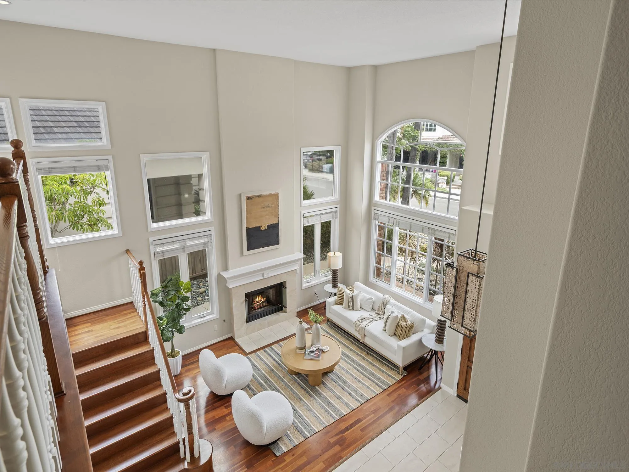 https://cdn.realtyfeed.com/cdn/127/260015016/0fc11bfb6448539619d577ec351945a6.webp
