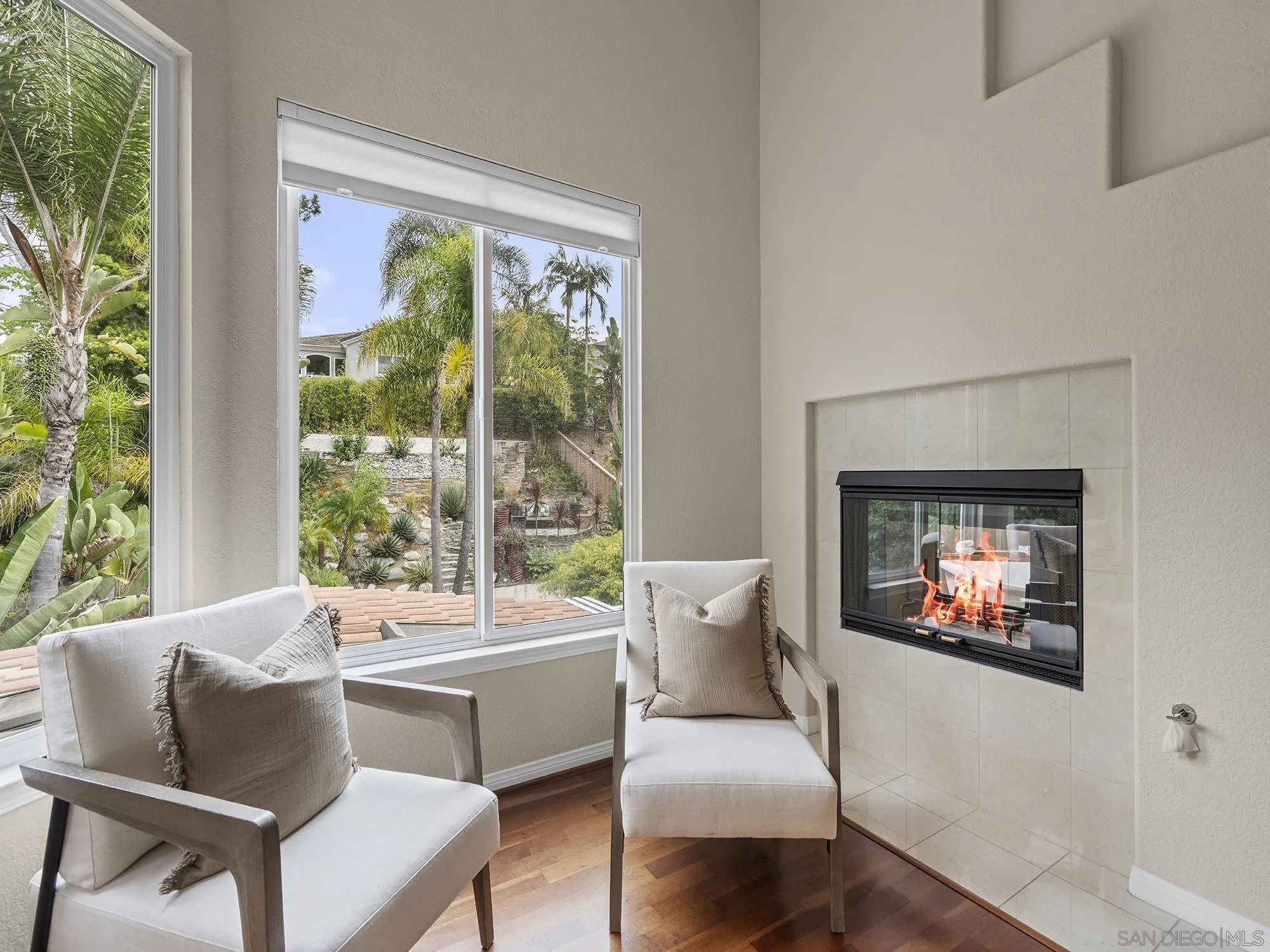 https://cdn.realtyfeed.com/cdn/127/260015016/33895707577b8f78ddce262f833cb9f3.webp