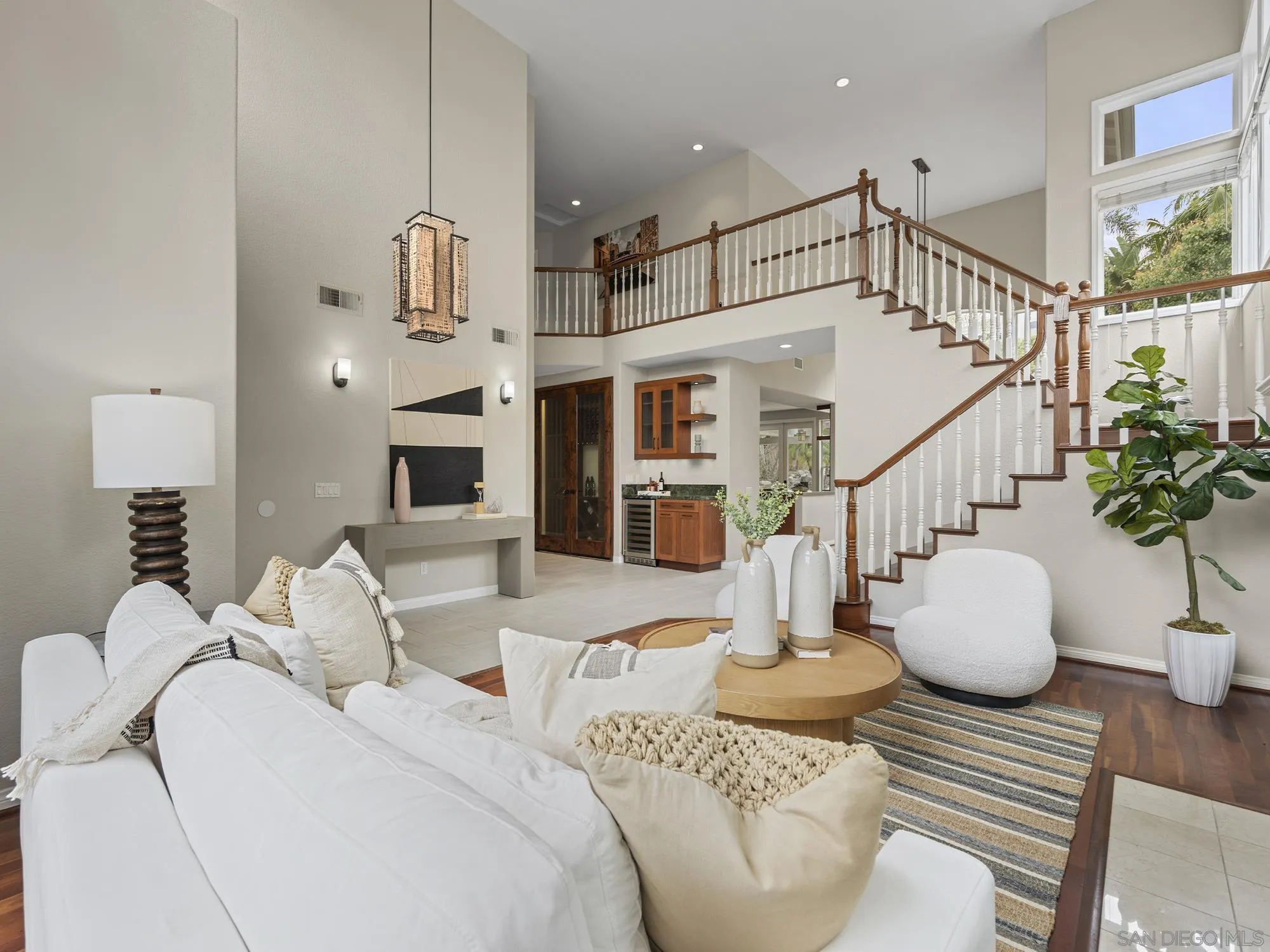https://cdn.realtyfeed.com/cdn/127/260015016/cb7583100d435502ee73358977738e93.webp