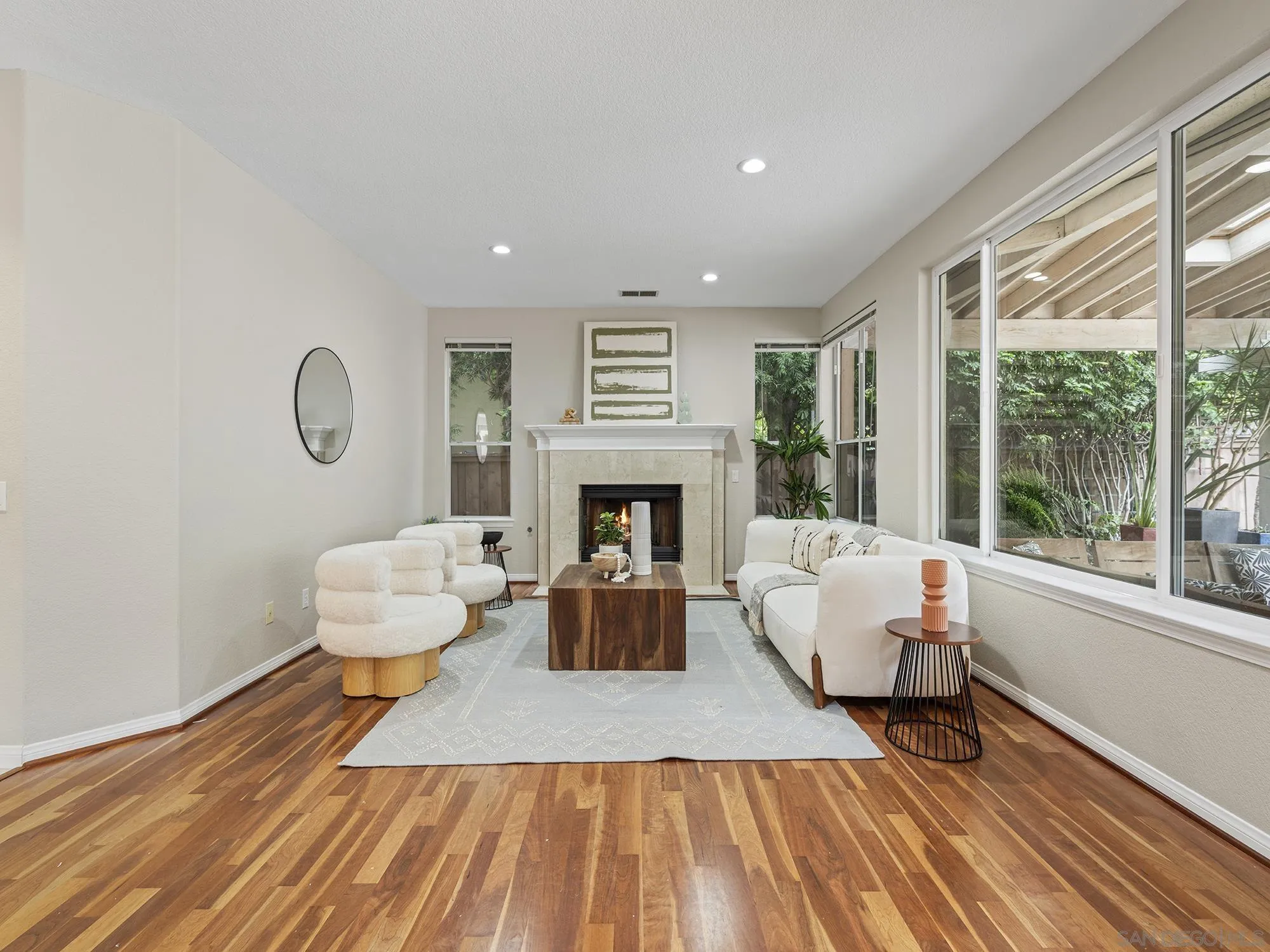 https://cdn.realtyfeed.com/cdn/127/260015016/d58aba4f784f3eb8a647beffabcac252.webp