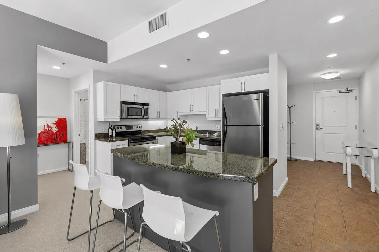 https://cdn.realtyfeed.com/cdn/127/260015022/1346c50e7dc848836a9d402cc7480b0a.webp