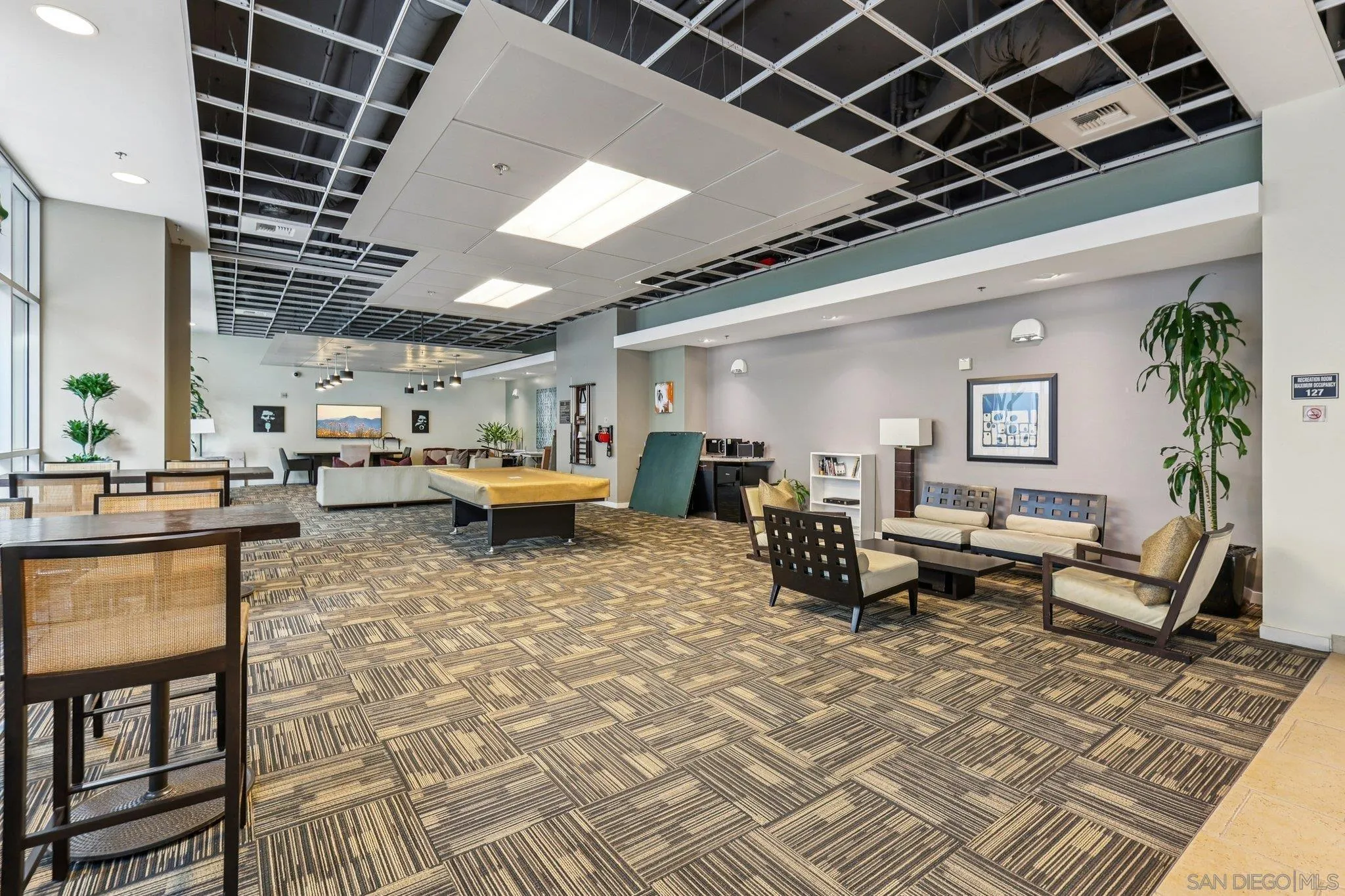 https://cdn.realtyfeed.com/cdn/127/260015022/4f8dcd5c9474ab6845d1d7bc93d91b25.webp
