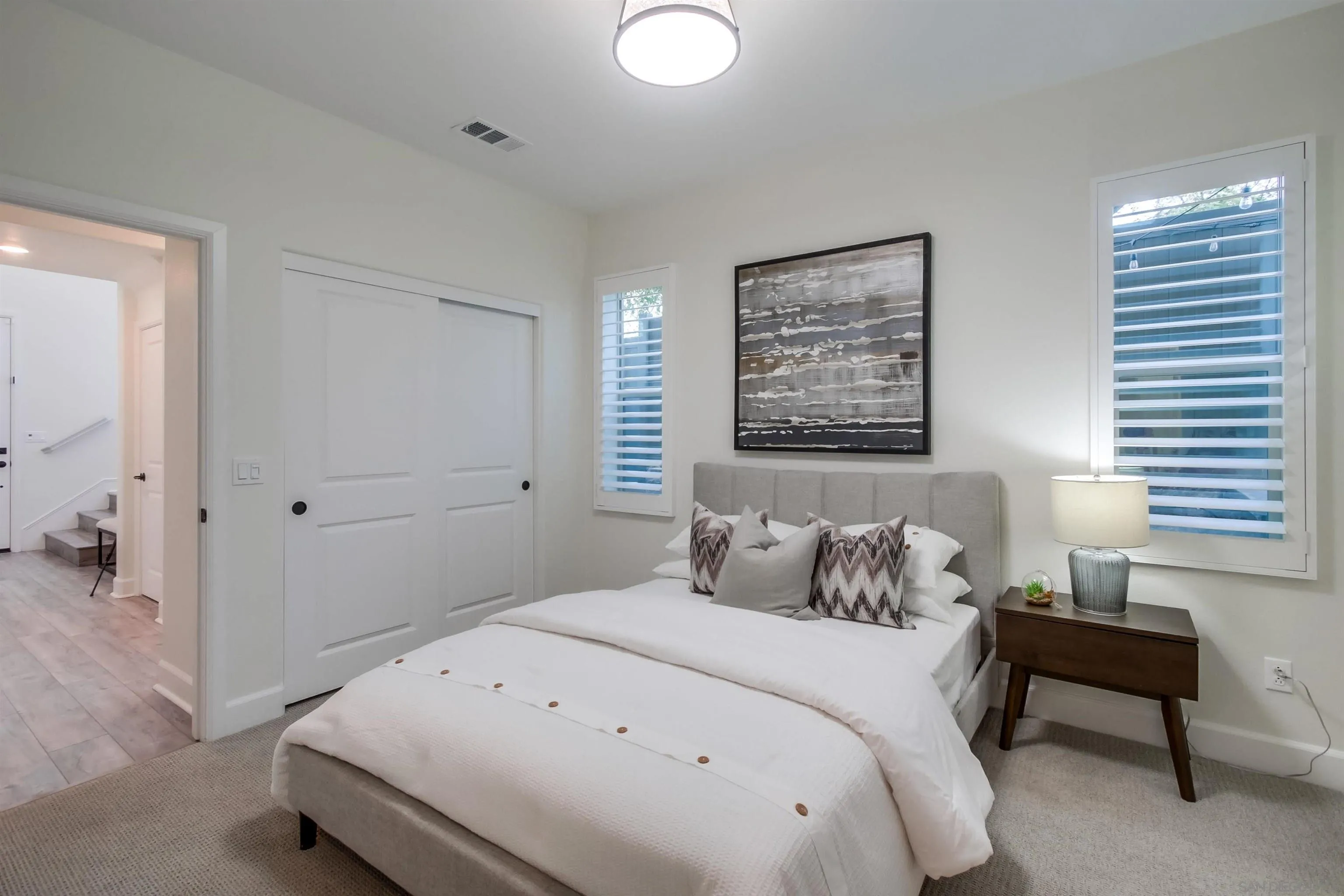 https://cdn.realtyfeed.com/cdn/127/260015026/7c1f29ad31ebfa9d672d5b8f85ad7c04.webp