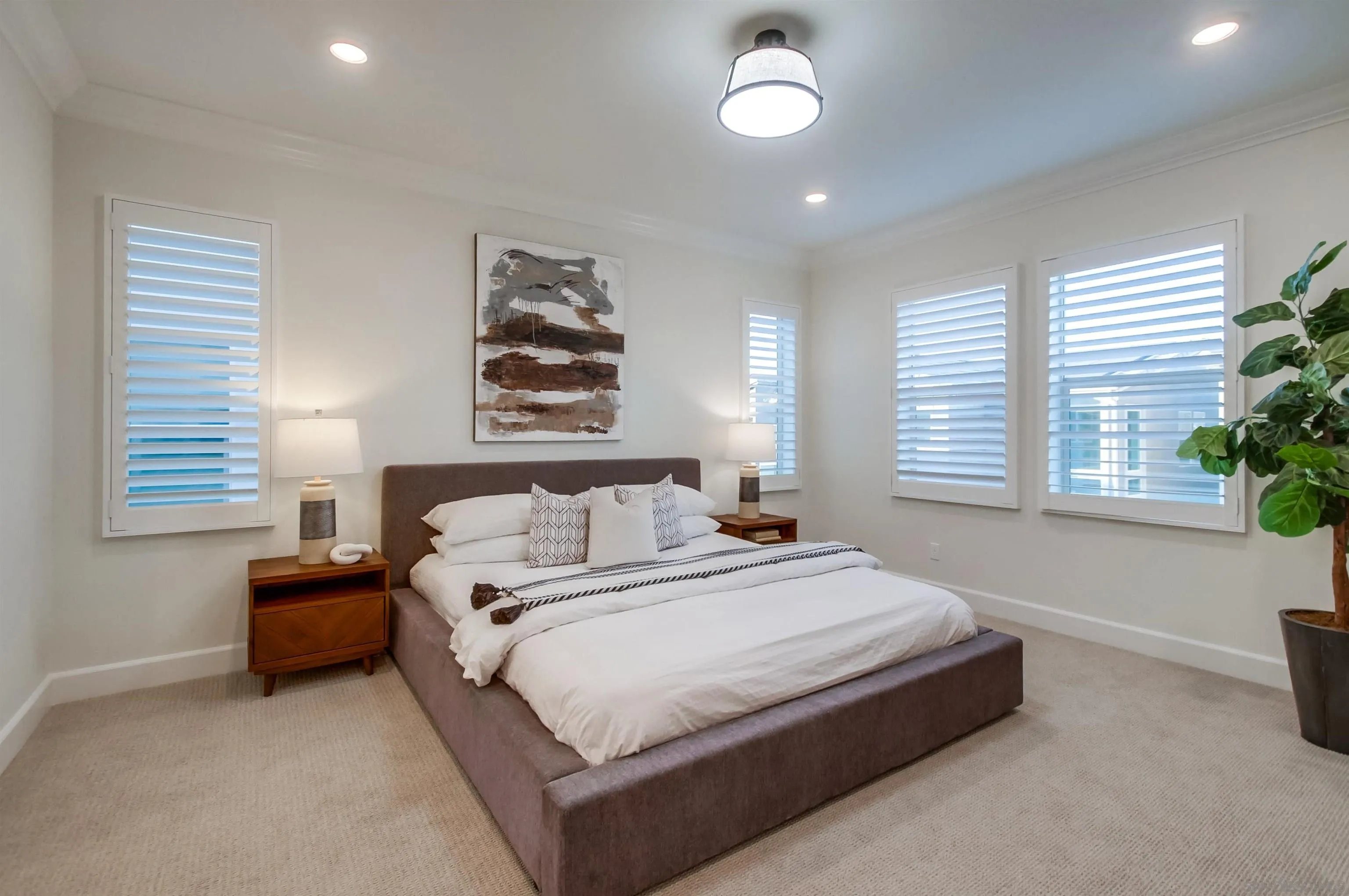 https://cdn.realtyfeed.com/cdn/127/260015026/9df4201aceb7e5ce3b18ff7b542edef9.webp