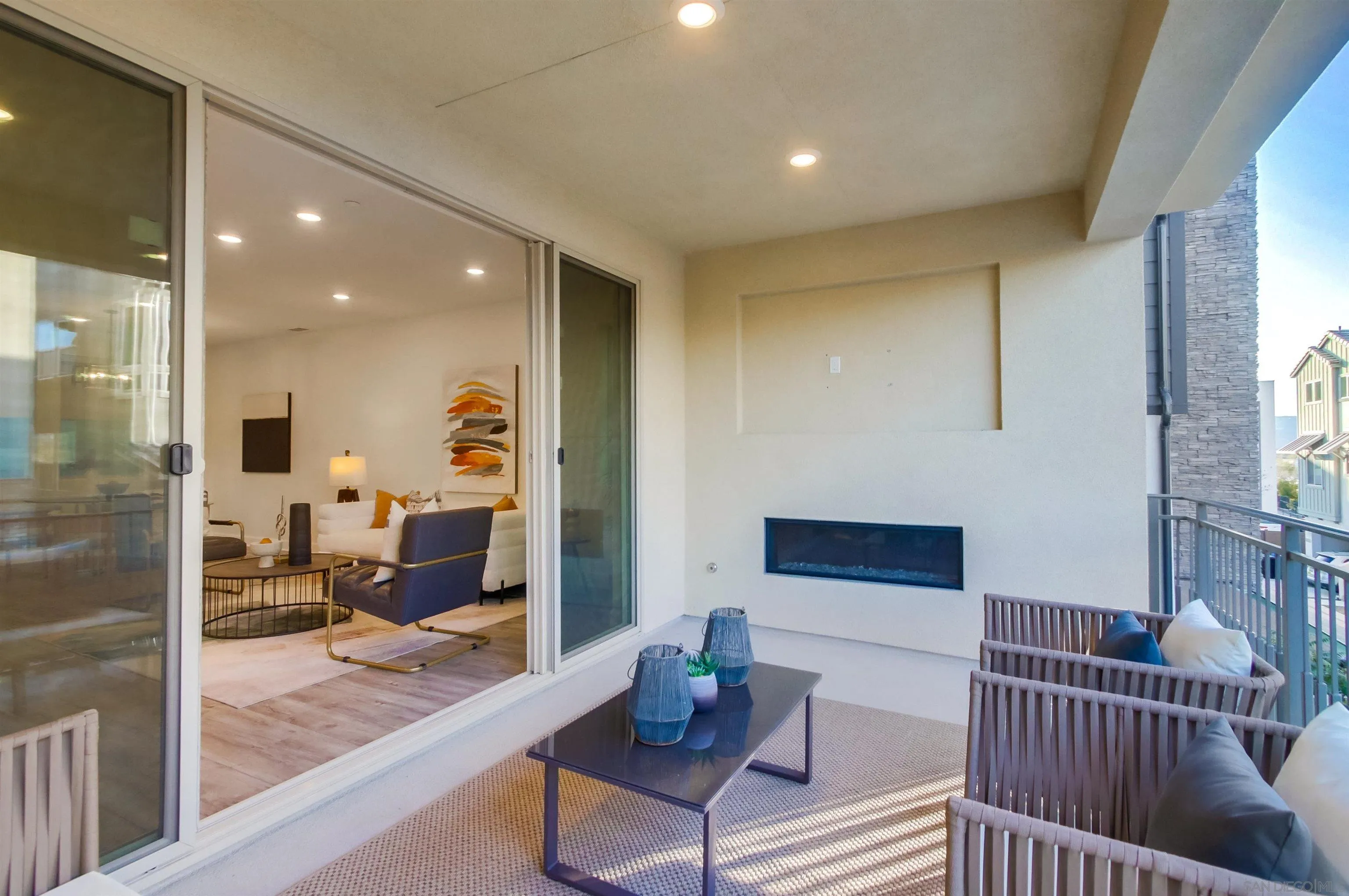 https://cdn.realtyfeed.com/cdn/127/260015026/c1c48081bd8533bda4eb19b912741d11.webp