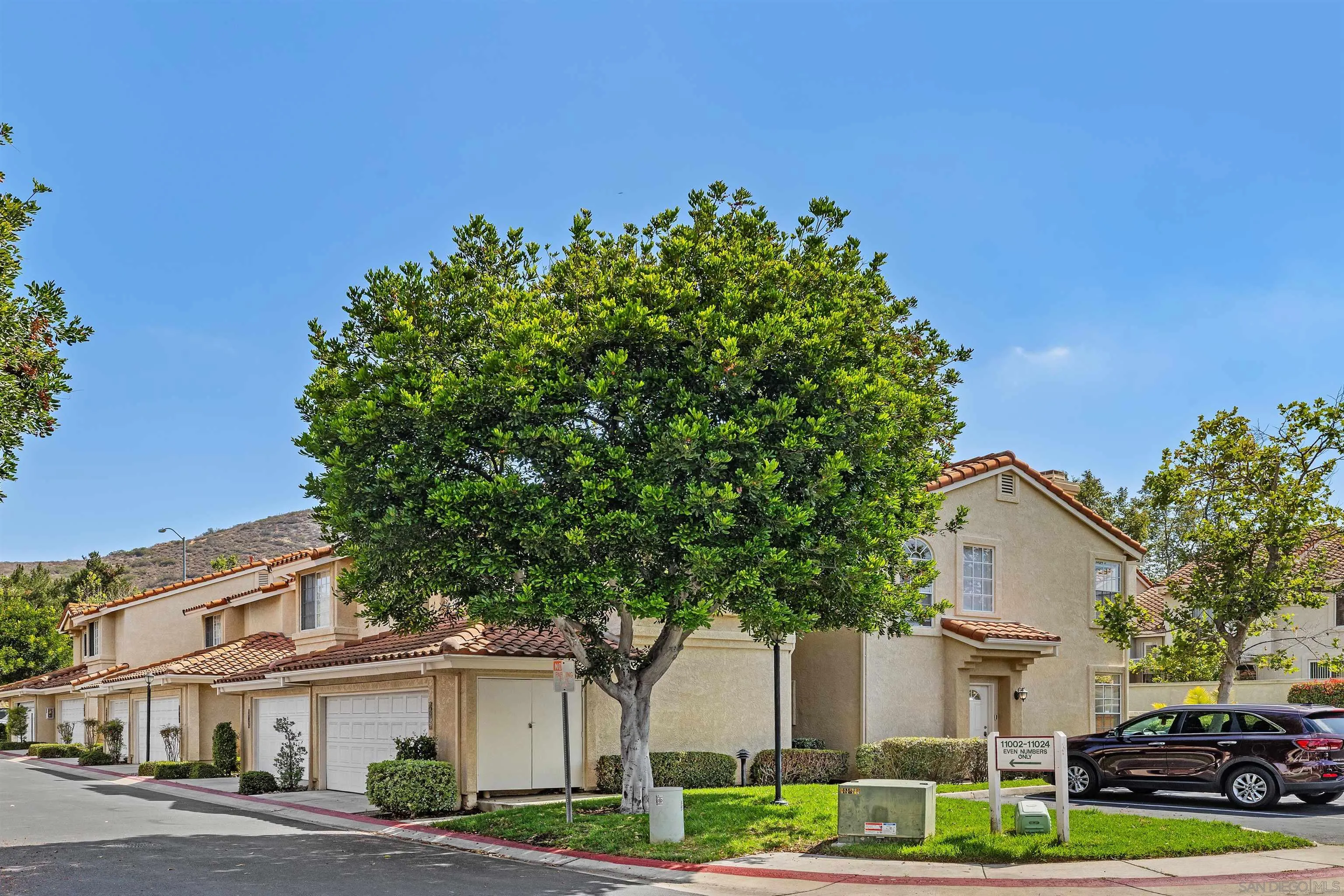 Photo #1: 260015031 Listing: Photo #1