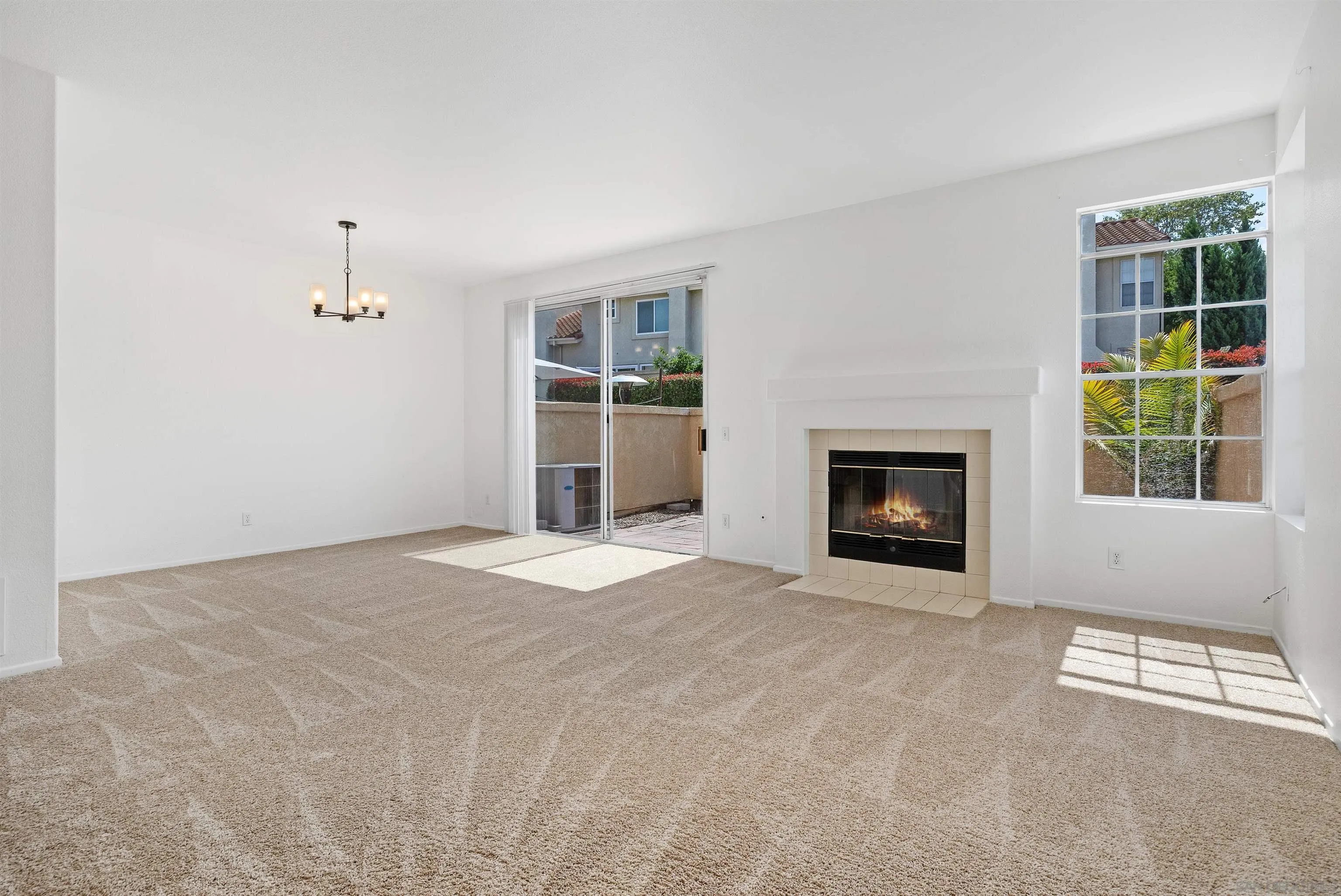 Photo #4: 260015031 Listing: Photo #4
