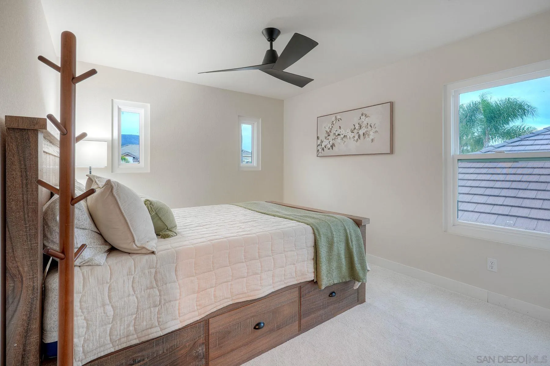 https://cdn.realtyfeed.com/cdn/127/260015032/d72bd4c8dbfc773f33b417c57169fb8f.webp
