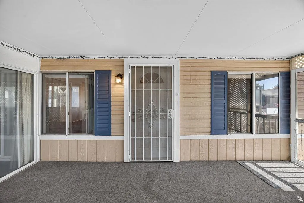 https://cdn.realtyfeed.com/cdn/127/260015034/197ef172183056c2d96f6262a27d5a83.webp