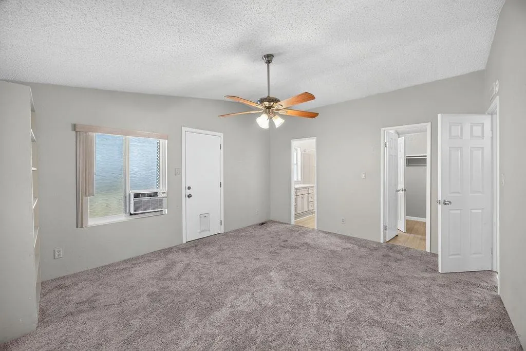 https://cdn.realtyfeed.com/cdn/127/260015034/6f4952ddadcf96751e9cc806dfe2cecd.webp
