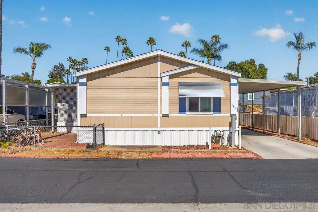 https://cdn.realtyfeed.com/cdn/127/260015034/7ddc3706d161da37a4c9726fb456b90c.webp