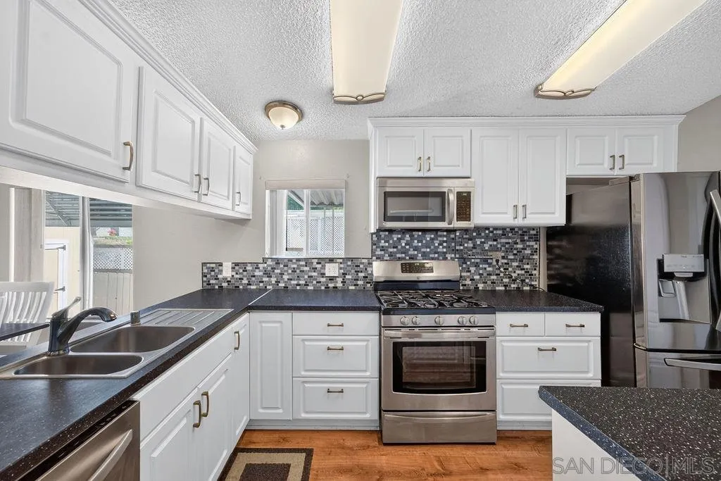 https://cdn.realtyfeed.com/cdn/127/260015034/9ed7837d680ed27ea046377fdd7f29a2.webp