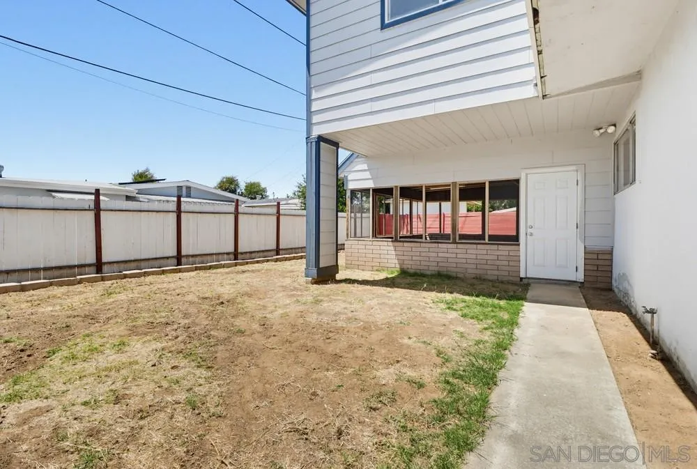https://cdn.realtyfeed.com/cdn/127/260015035/80aa726b07435ba20ab02a289937aae9.webp