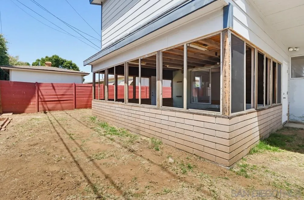 https://cdn.realtyfeed.com/cdn/127/260015035/8d74cf7c9ab9f5c3dc38c710389b52a1.webp