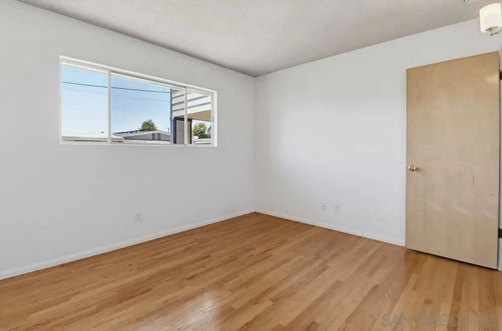 https://cdn.realtyfeed.com/cdn/127/260015035/9fb60684e3c41bfe44dbf530531c843a.webp