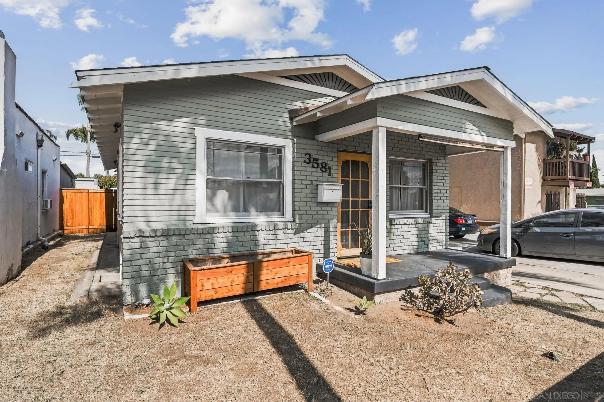 https://cdn.realtyfeed.com/cdn/127/260015037/10f94b209a46c36527a2d6a96dc74ffc.webp