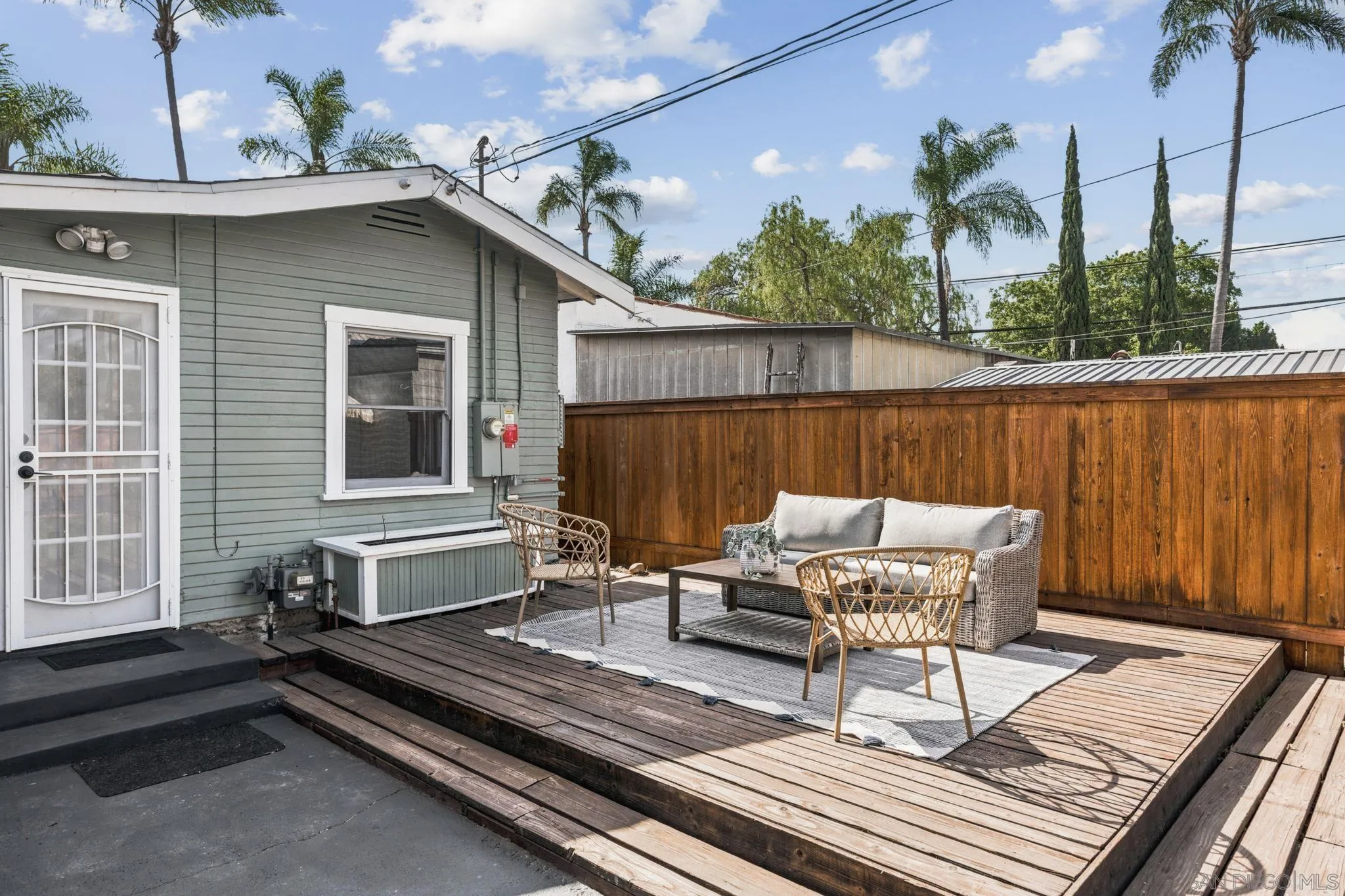 https://cdn.realtyfeed.com/cdn/127/260015037/9a1d3243742f97612054cd992afc576d.webp