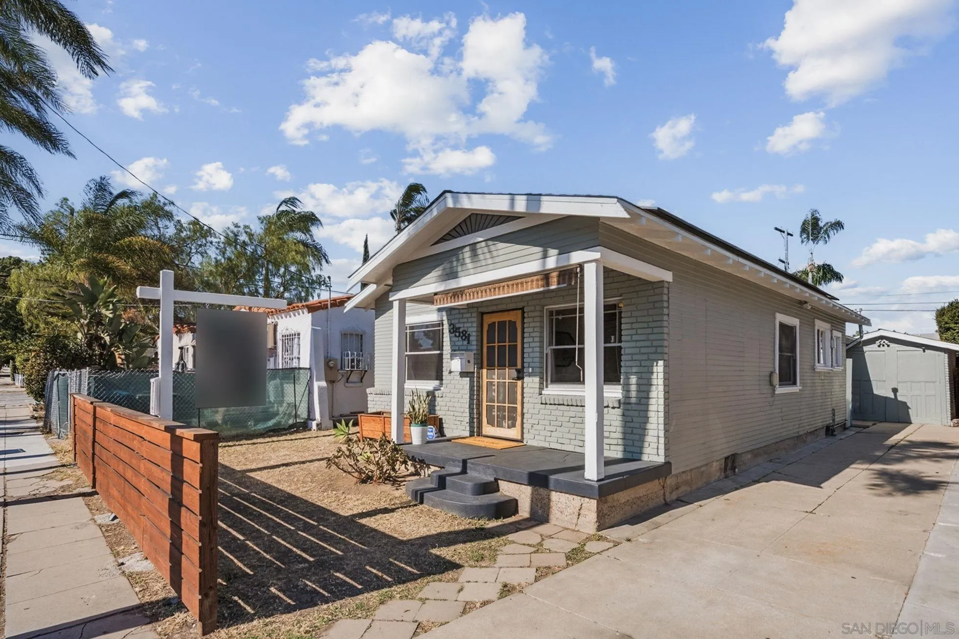 https://cdn.realtyfeed.com/cdn/127/260015037/f133ae442300238b6584676267f076f8.webp
