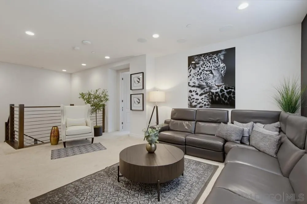 https://cdn.realtyfeed.com/cdn/127/260015042/a6454b82e36677331211197c1e37611c.webp