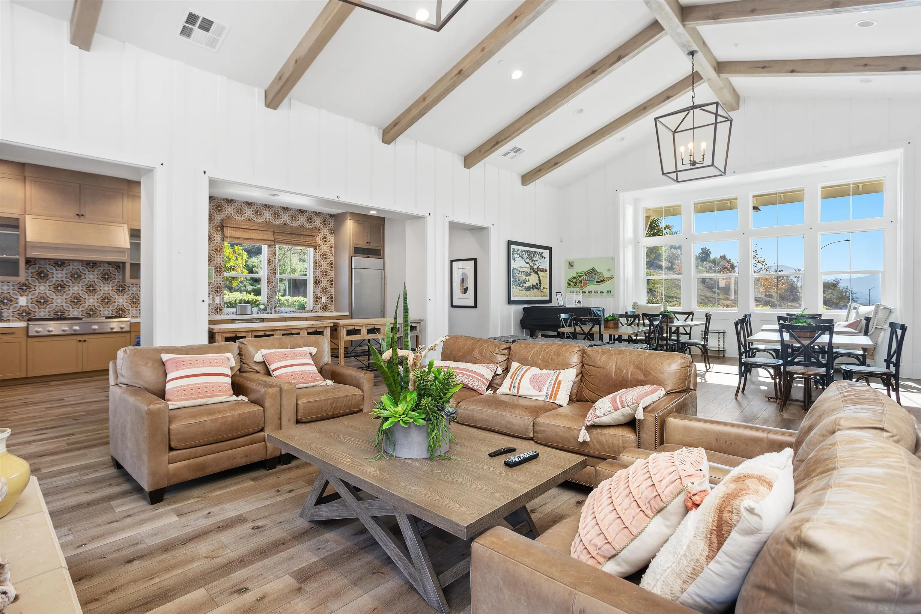 https://cdn.realtyfeed.com/cdn/127/260015042/ad074ad535f2b84d3e8c08128c805f89.webp