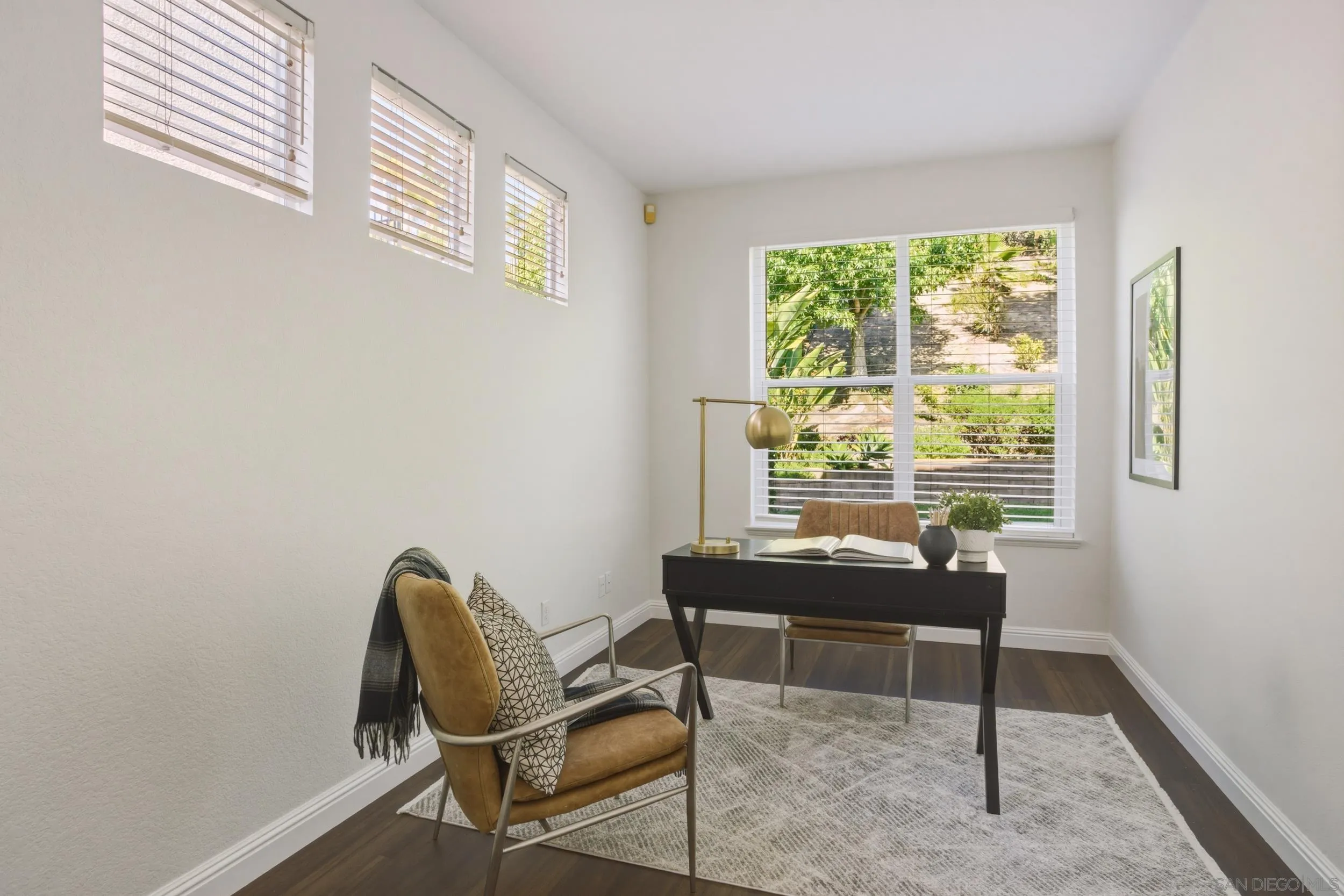 https://cdn.realtyfeed.com/cdn/127/260015047/07db31f53072b8fc05bb69ae39adc3d6.webp