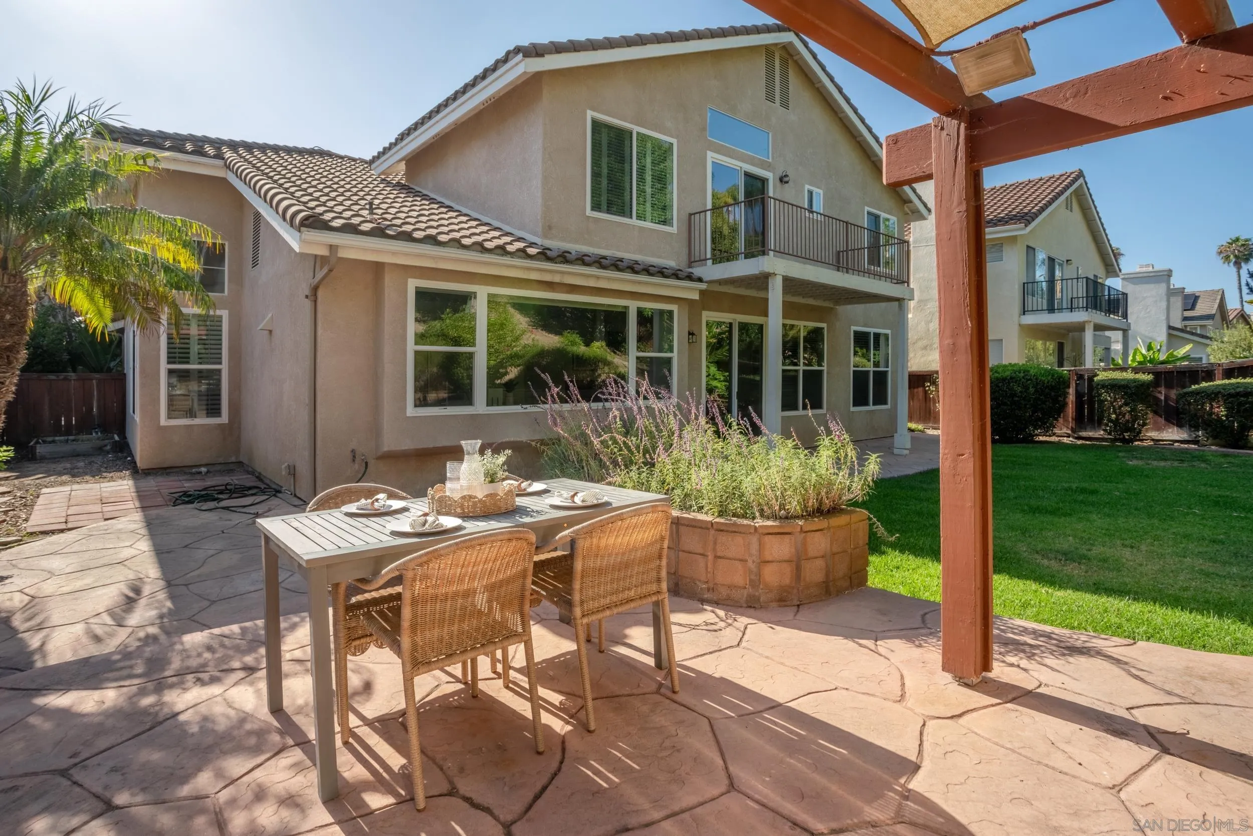 https://cdn.realtyfeed.com/cdn/127/260015047/4743cab10dbd4174b8de9f2753ae1f41.webp