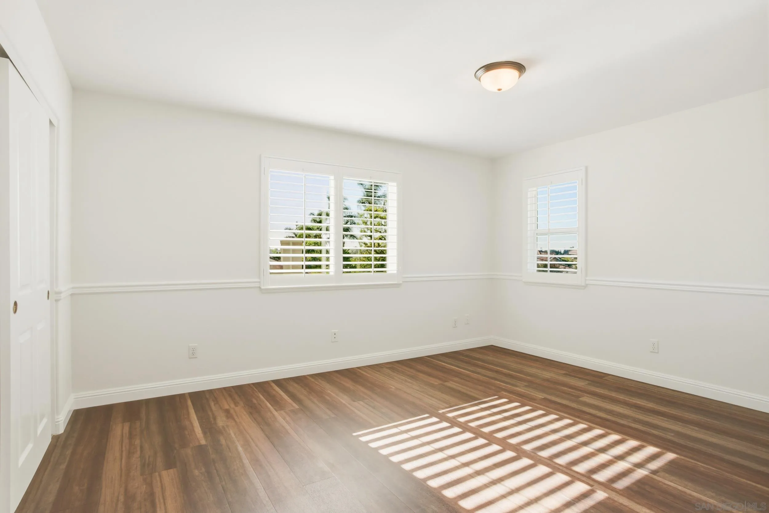 https://cdn.realtyfeed.com/cdn/127/260015047/6a279c9731cd2b54a9736fc063a239b7.webp