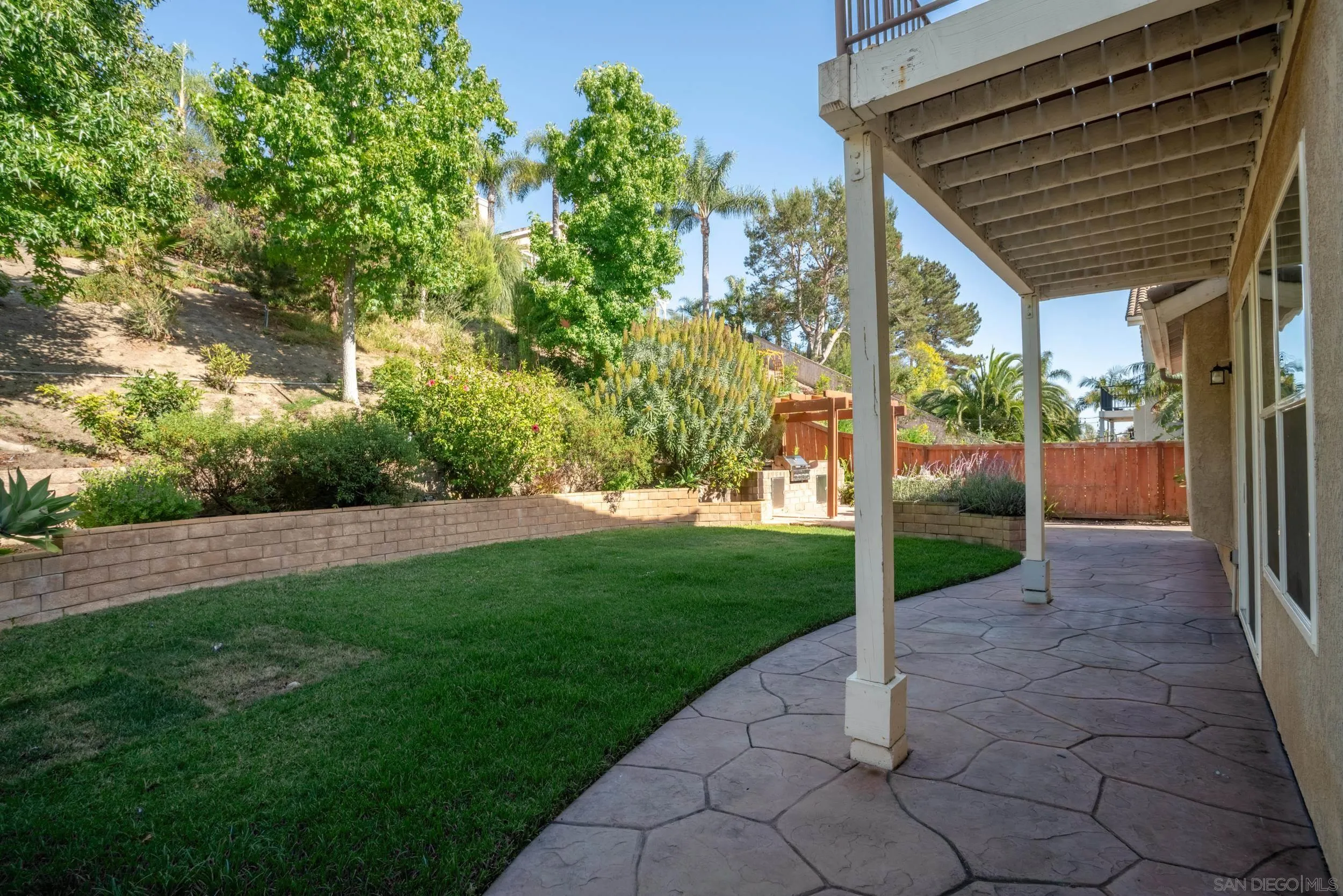 https://cdn.realtyfeed.com/cdn/127/260015047/759b1f4e7c53a69f00b15c587451f6ed.webp