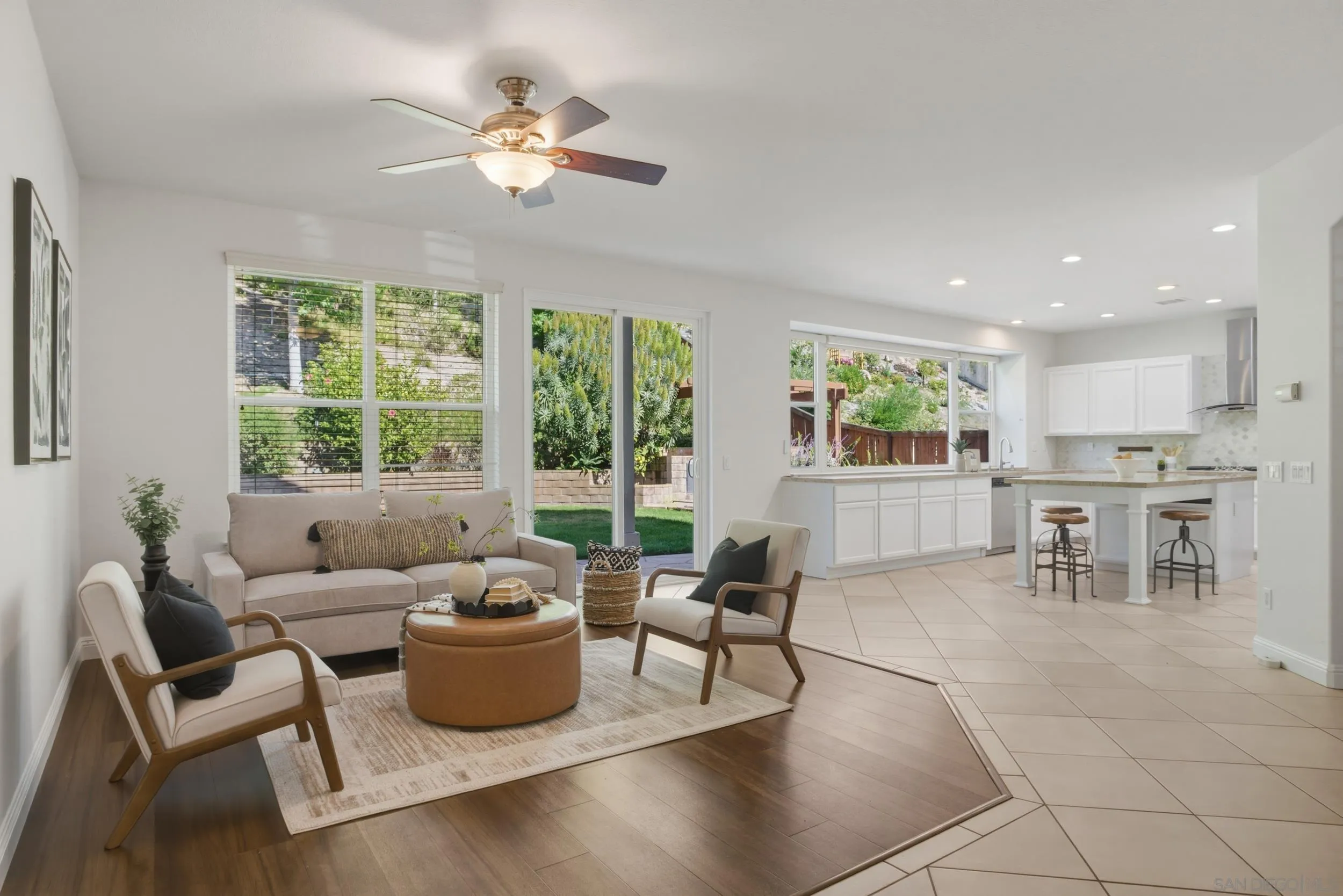 https://cdn.realtyfeed.com/cdn/127/260015047/75ccfe8c40939b607b7f6863ac6963c5.webp
