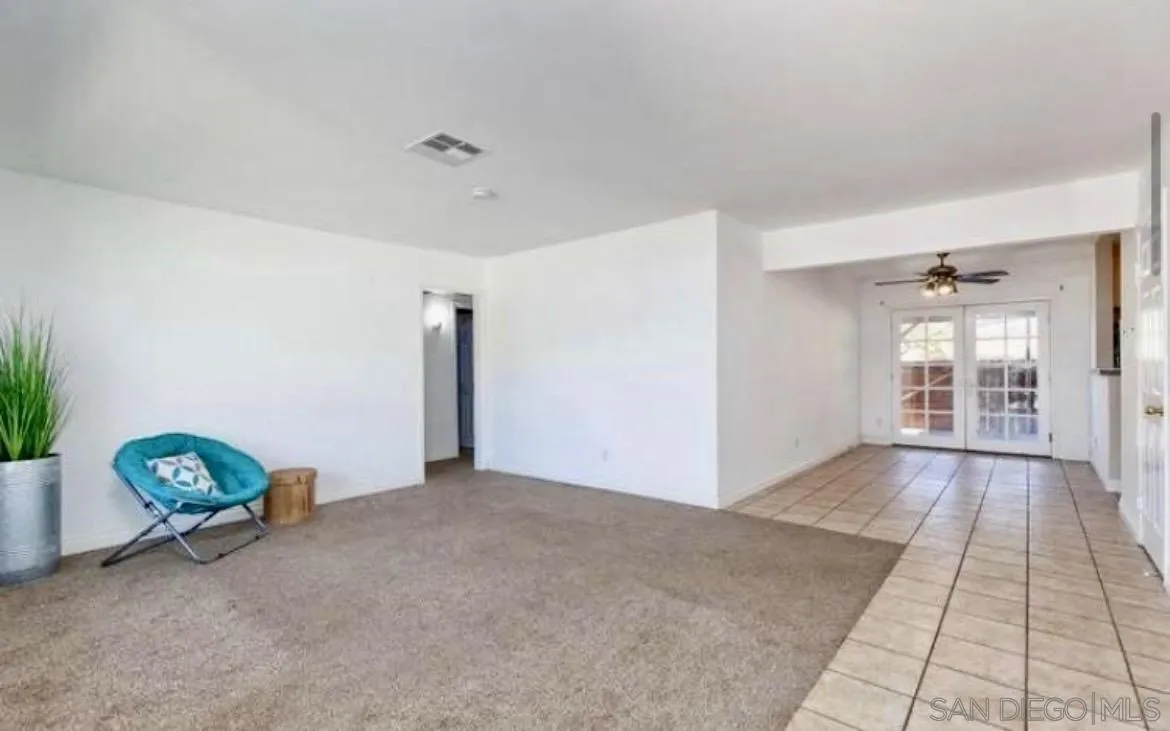 https://cdn.realtyfeed.com/cdn/127/260015055/b25aed018161906693f7c146166f935d.webp