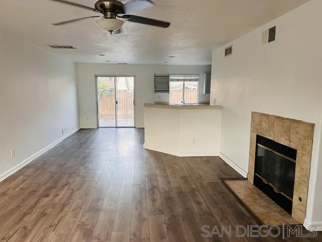 https://cdn.realtyfeed.com/cdn/127/260015058/29239759d9d2b3056b7894df133a33a8.webp