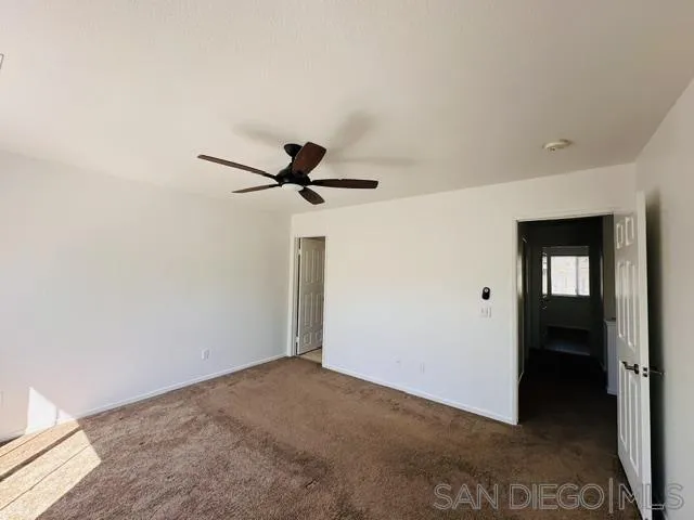 https://cdn.realtyfeed.com/cdn/127/260015058/8e71235e9fd9a48e0f226afeab61d421.webp
