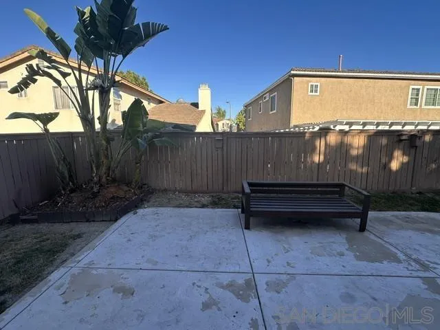 https://cdn.realtyfeed.com/cdn/127/260015058/f9fab5e50ab4e834edd72521ad74445e.webp