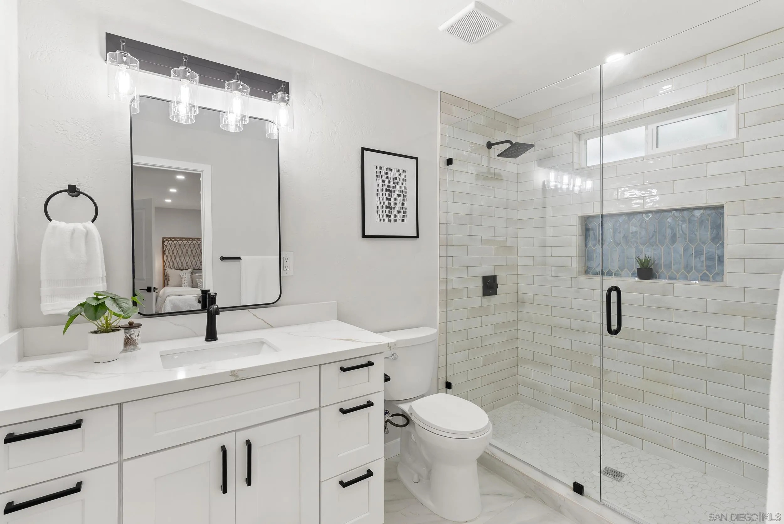 https://cdn.realtyfeed.com/cdn/127/260015061/77862e980868432526a93d17b344f337.webp