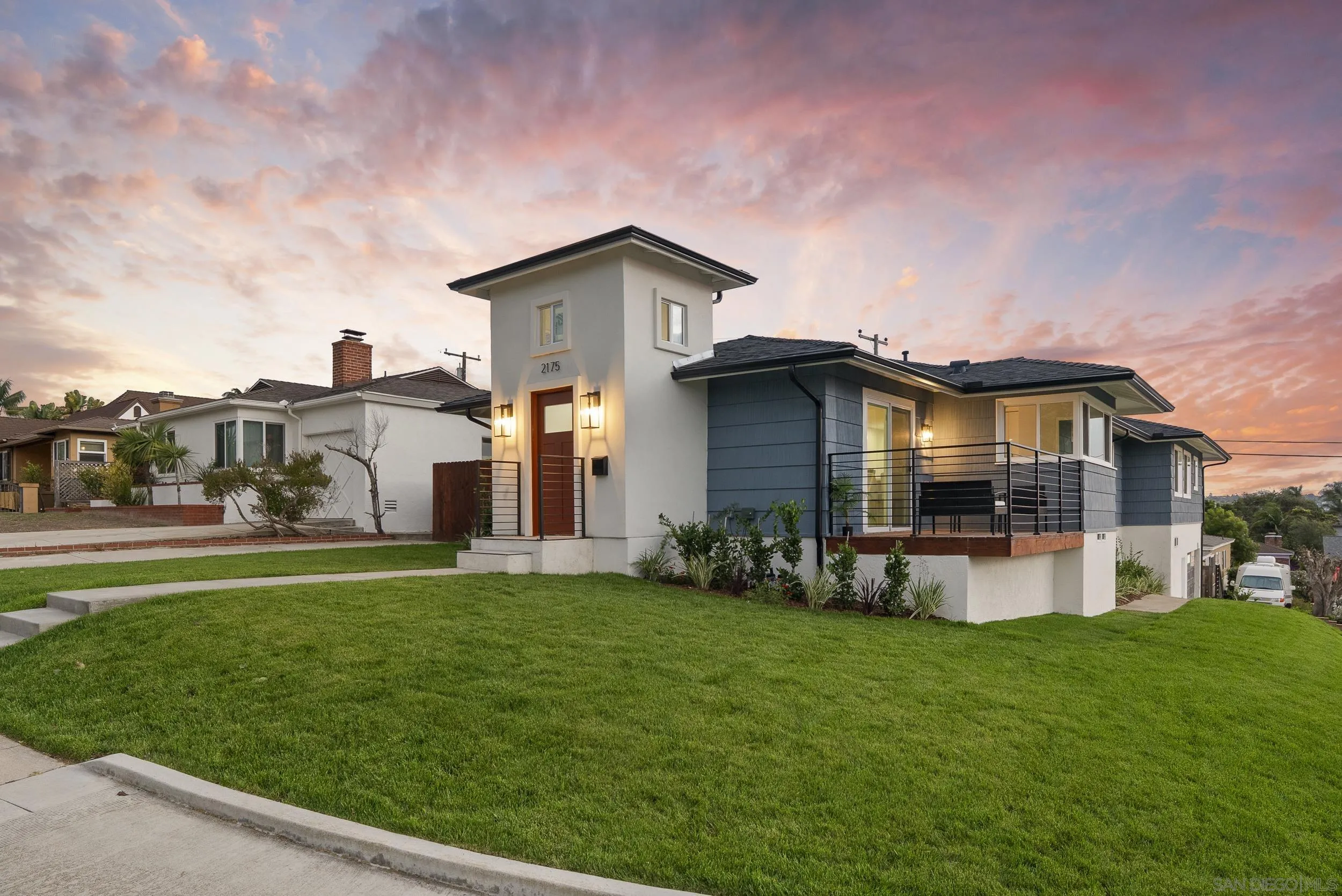 https://cdn.realtyfeed.com/cdn/127/260015061/d496c88efb3cc1d5146e9c16eaee0833.webp
