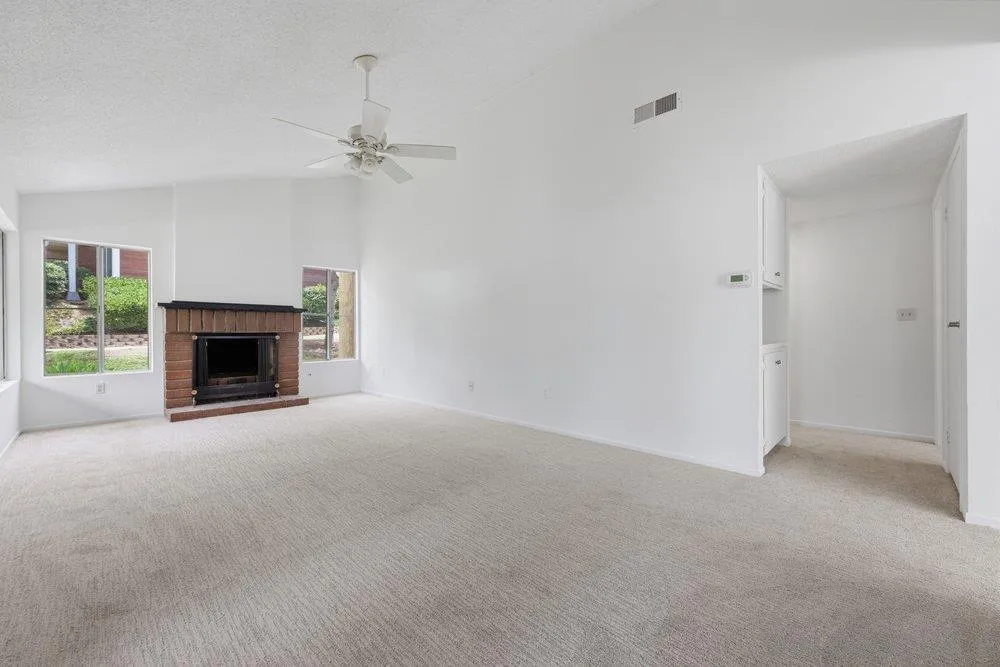 https://cdn.realtyfeed.com/cdn/127/260015062/806a51cae5cd40d92bb734aa1147a04e.webp