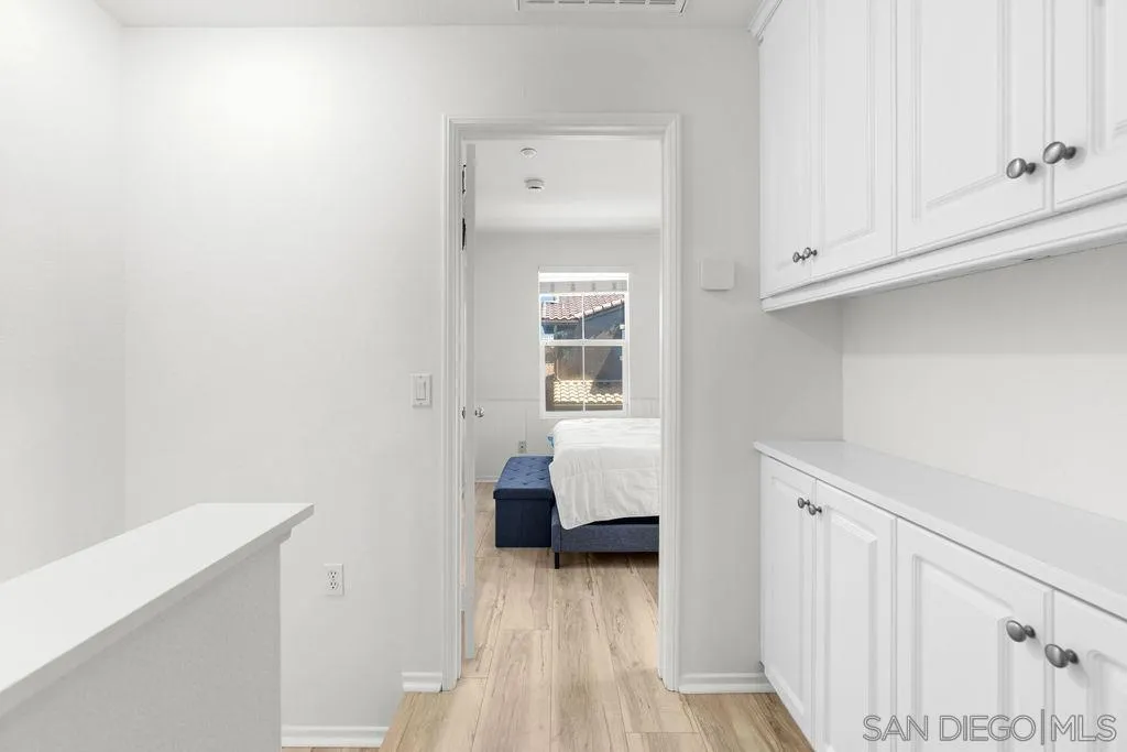 https://cdn.realtyfeed.com/cdn/127/260015064/1e7658da1d6f18135fbef88eb3d82f9d.webp