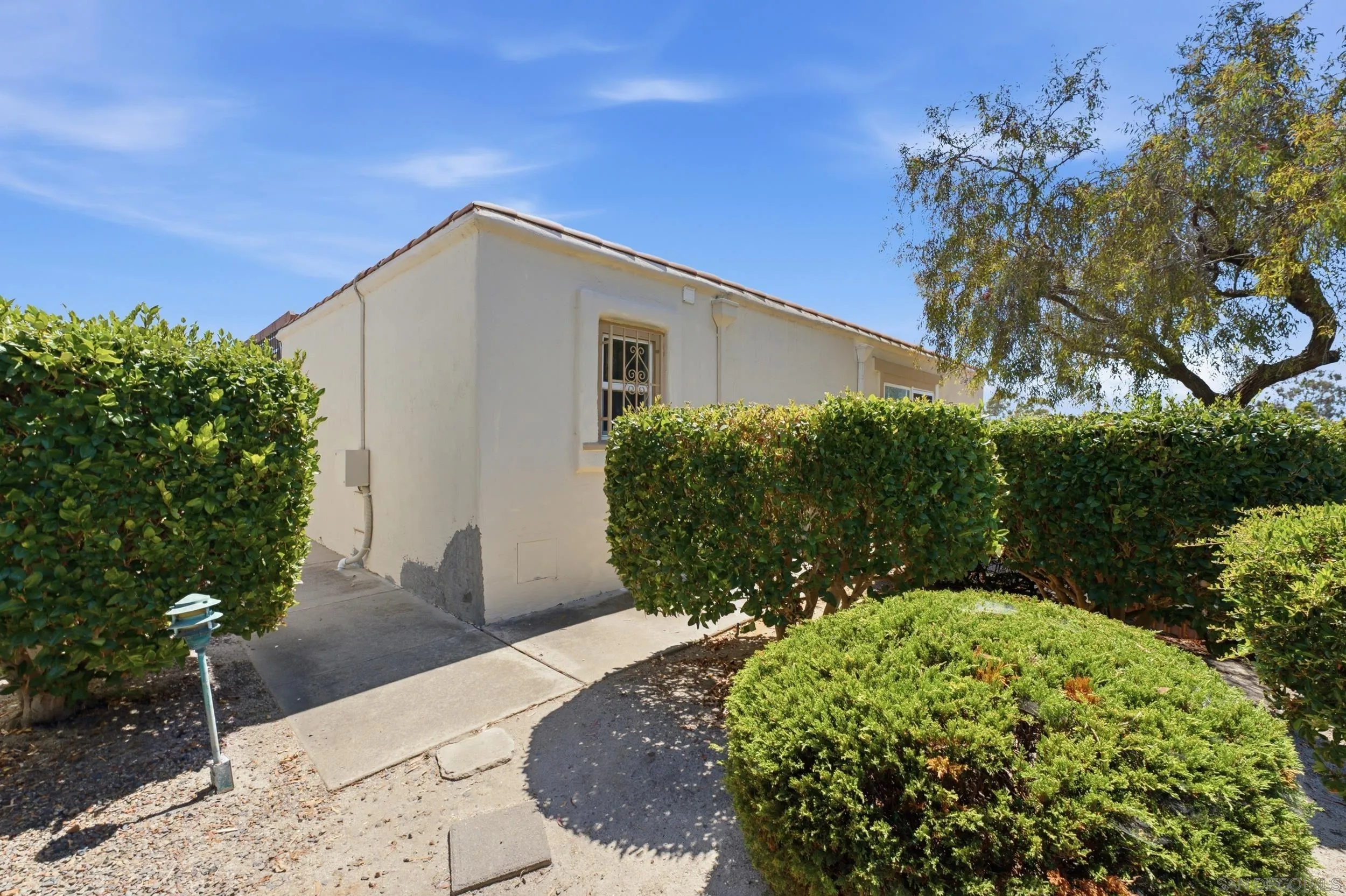 https://cdn.realtyfeed.com/cdn/127/260015065/c7fa77ad93356531f89b5e3be9000aeb.webp