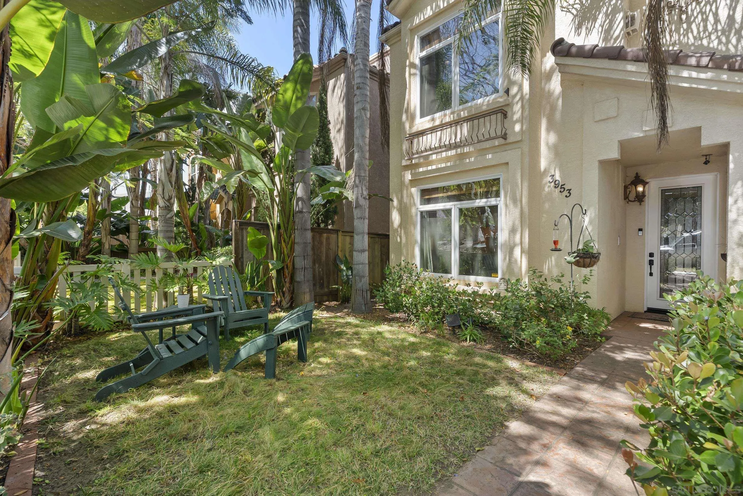 https://cdn.realtyfeed.com/cdn/127/260015066/479f5fa208541b66a7d01e0df4db399b.webp