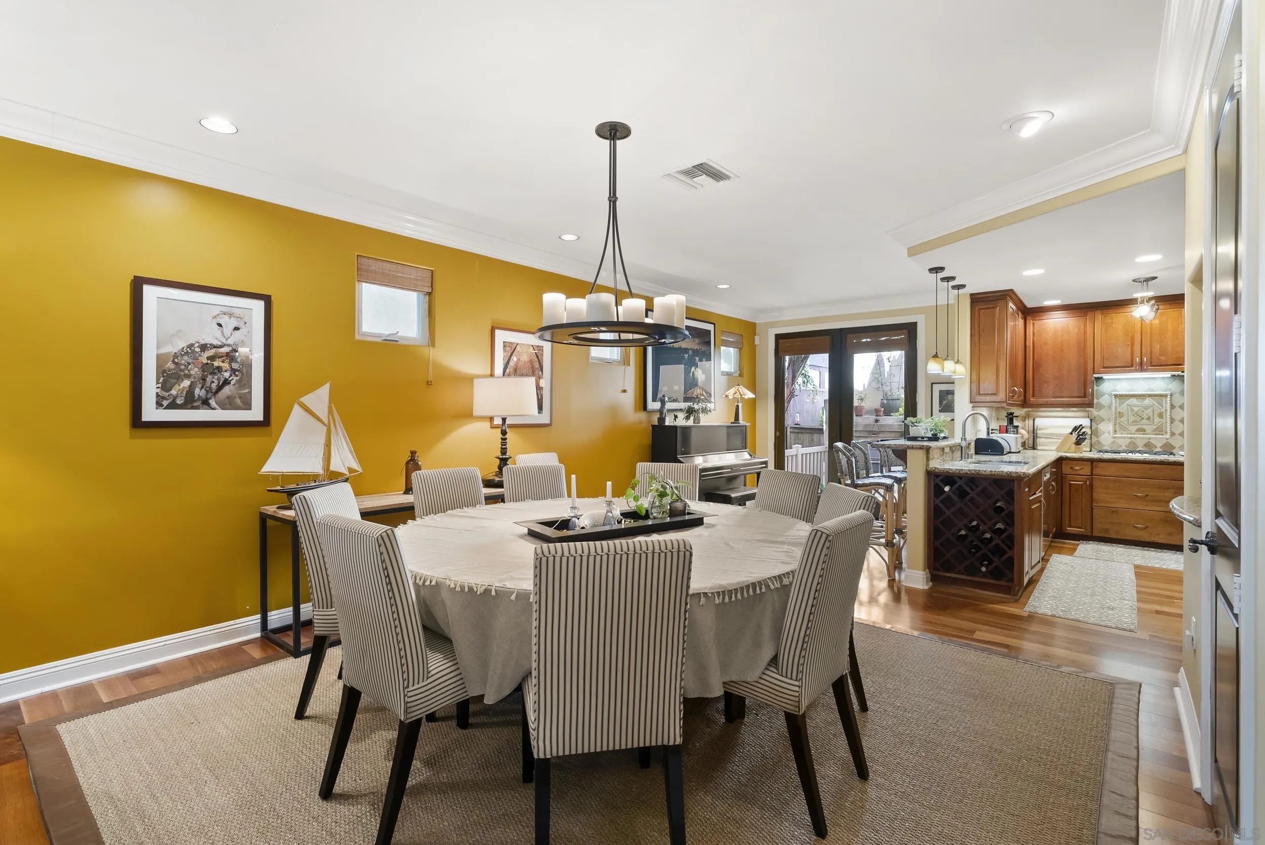 https://cdn.realtyfeed.com/cdn/127/260015066/5274feeac876df4db48942778e612970.webp