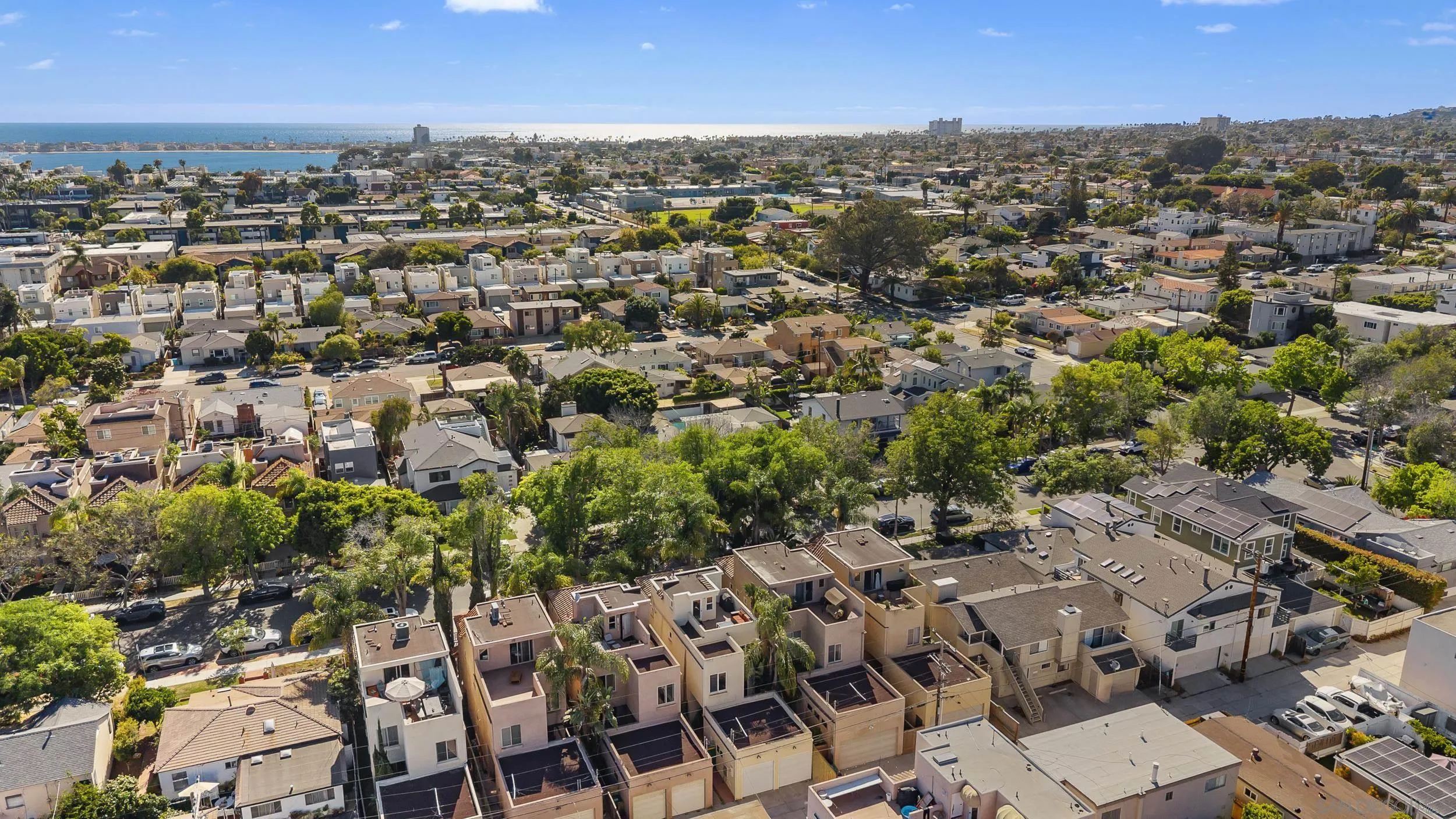 https://cdn.realtyfeed.com/cdn/127/260015066/e40f9d64d96283ecd4a57459262636fd.webp
