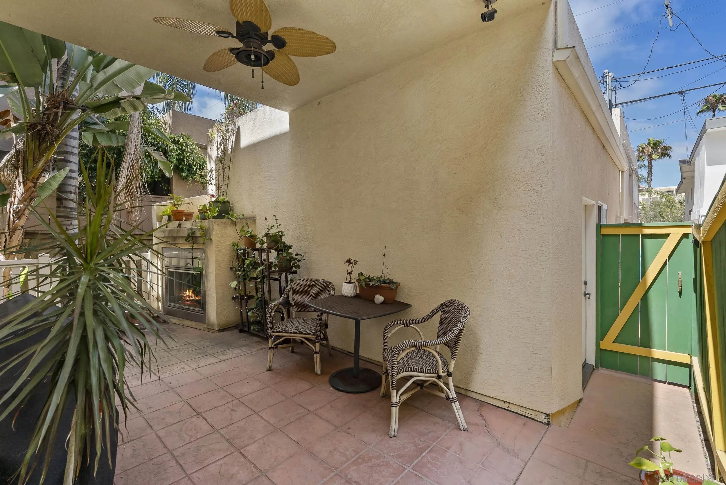 https://cdn.realtyfeed.com/cdn/127/260015066/f009c78283aa85d641644da8cb615154.webp
