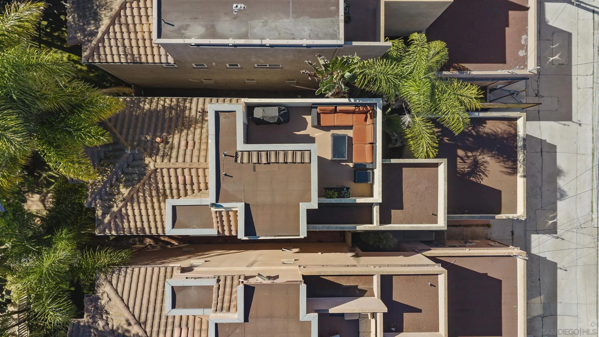 https://cdn.realtyfeed.com/cdn/127/260015066/fa9b4dcd0c938c7c7cd36b25d63def46.webp
