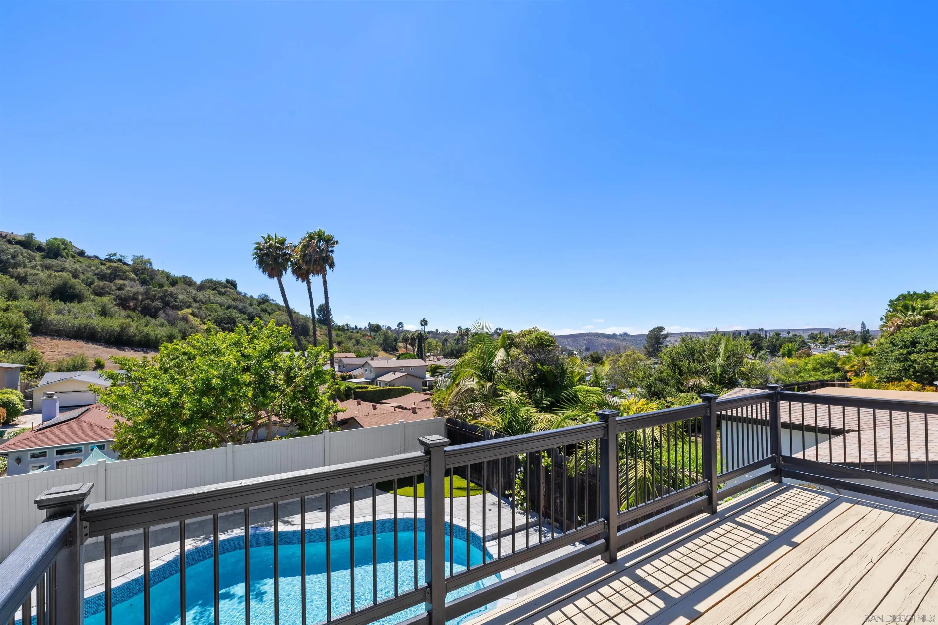 https://cdn.realtyfeed.com/cdn/127/260015067/457cc1cfa5a181de1cb9a6341d94343b.webp