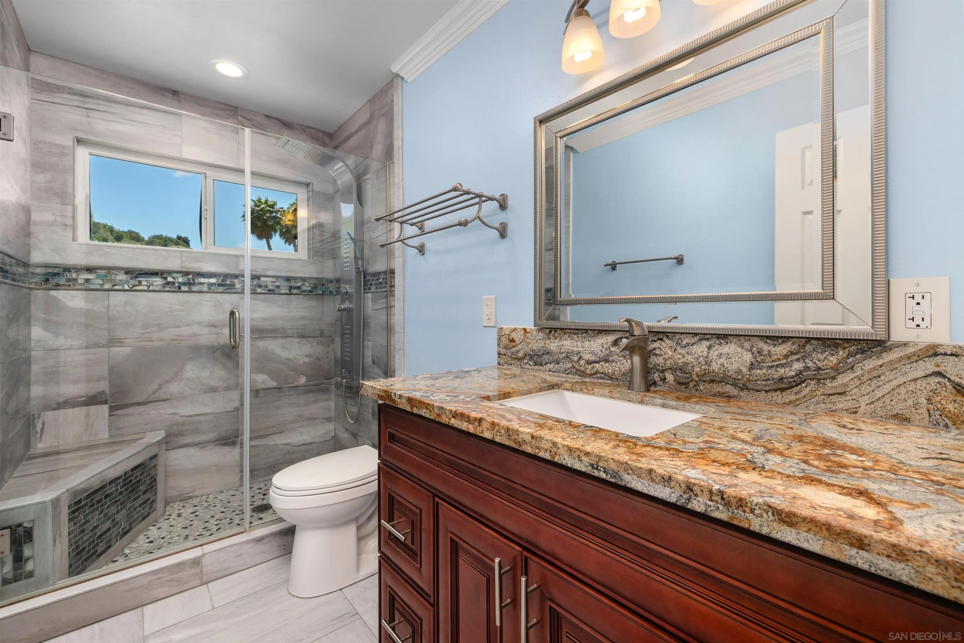 https://cdn.realtyfeed.com/cdn/127/260015067/90221ab8f8d6a1e433eef370e8023ba2.webp