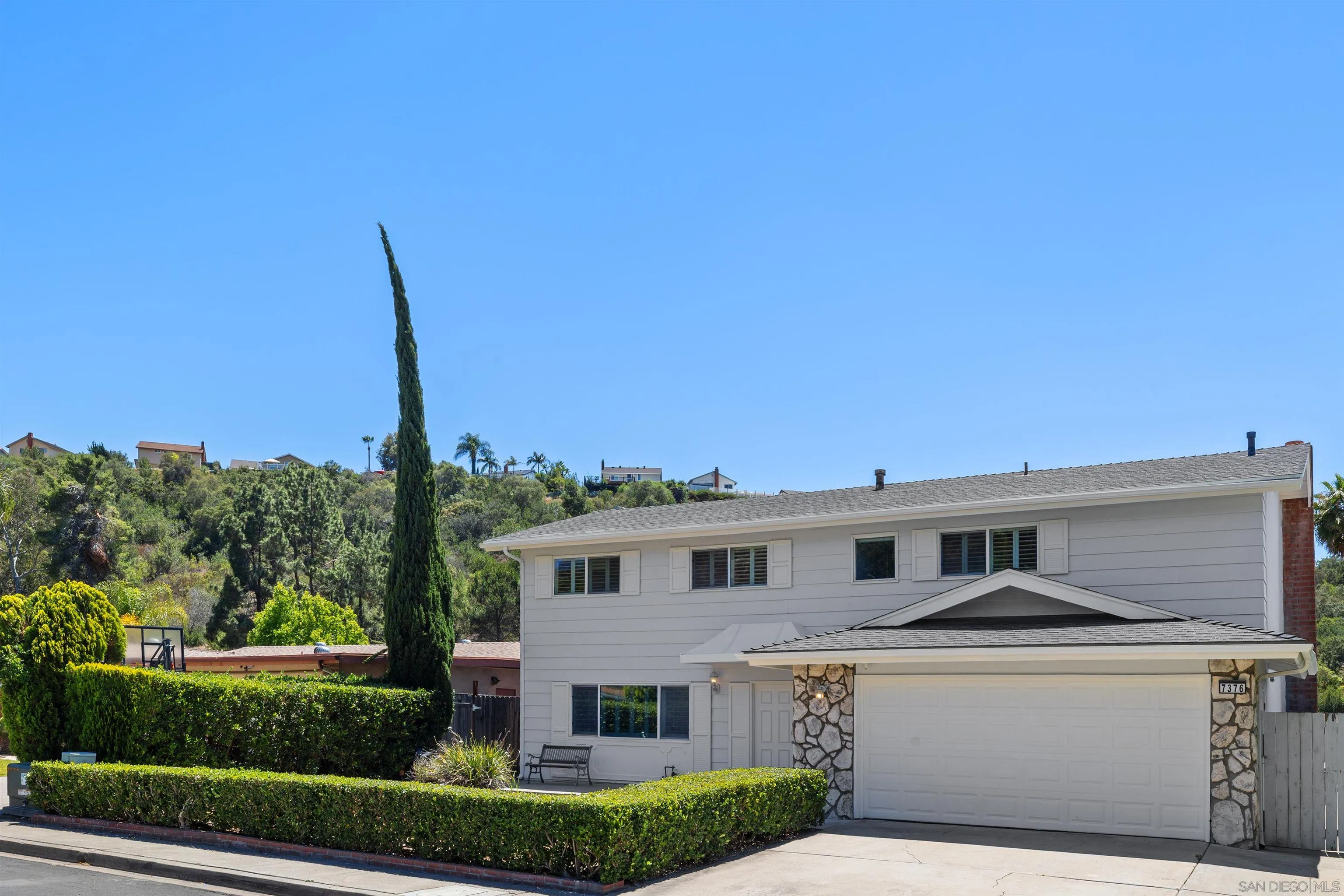 https://cdn.realtyfeed.com/cdn/127/260015067/f20595fe7739fe9f3b4f99e2148d94c5.webp