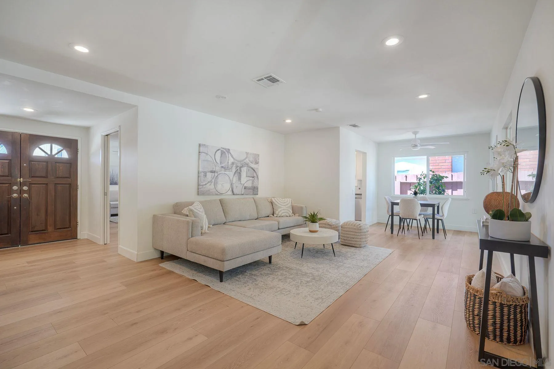 https://cdn.realtyfeed.com/cdn/127/260015068/1c100119beaf5834295f823303e5809d.webp