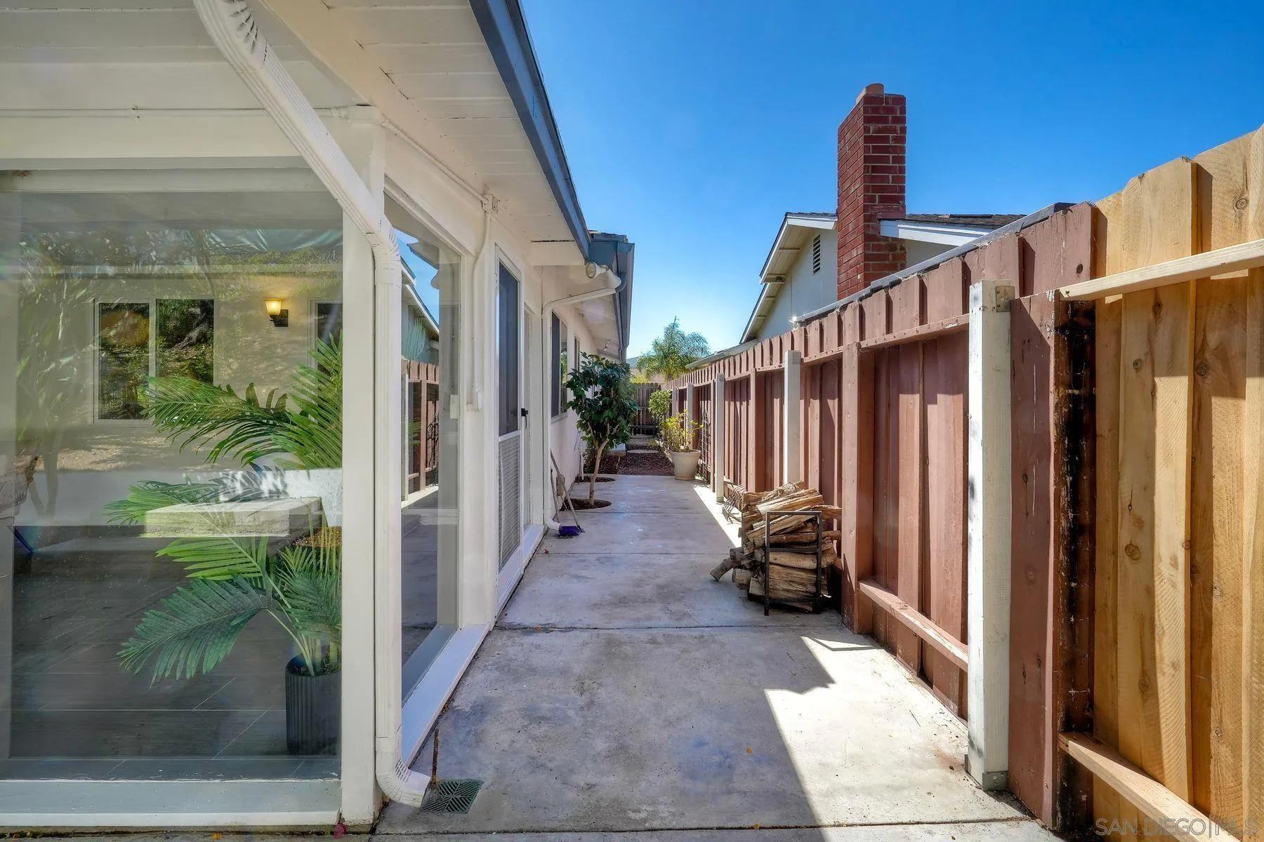 https://cdn.realtyfeed.com/cdn/127/260015068/a117b0868121930f17c98d60f7659f9c.webp