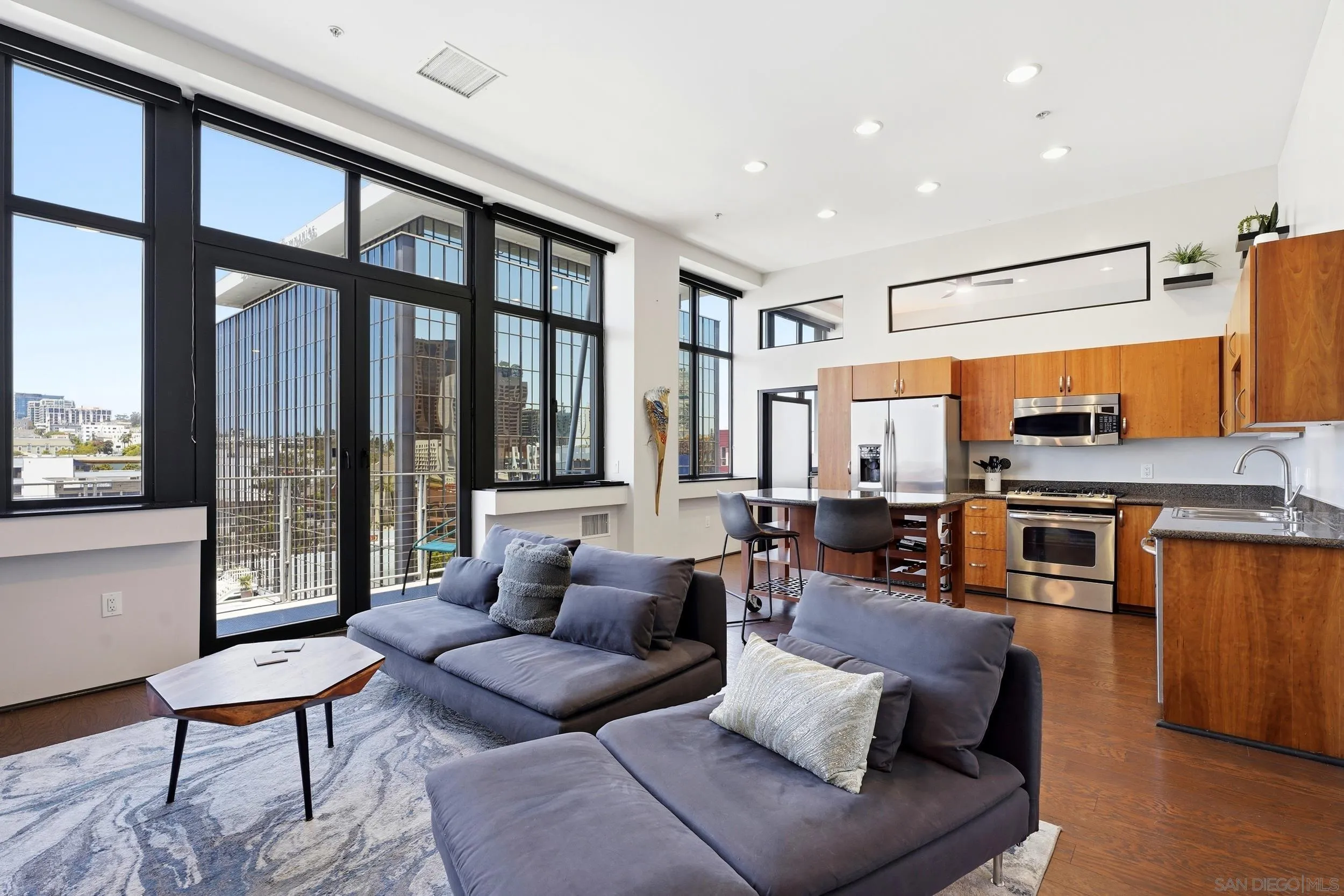 1551 4th Ave Unit 801, San Diego, CA 92101 - Main photo, San Diego, CA
