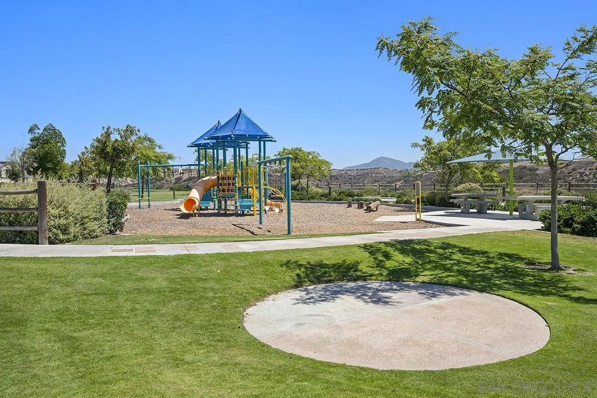 https://cdn.realtyfeed.com/cdn/127/260015091/2eb20424e7ce5649fedf7a894883d3cf.webp